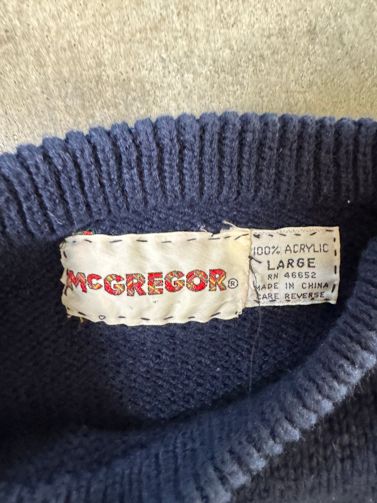 (L) Vintage Ski Sweater