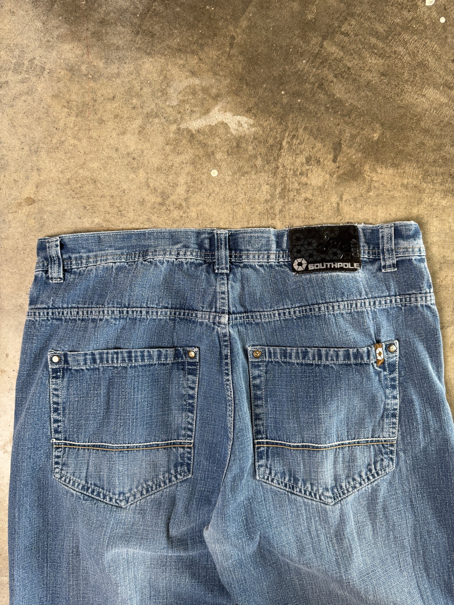 (42 x 34) 00s SouthPole Denim Jeans