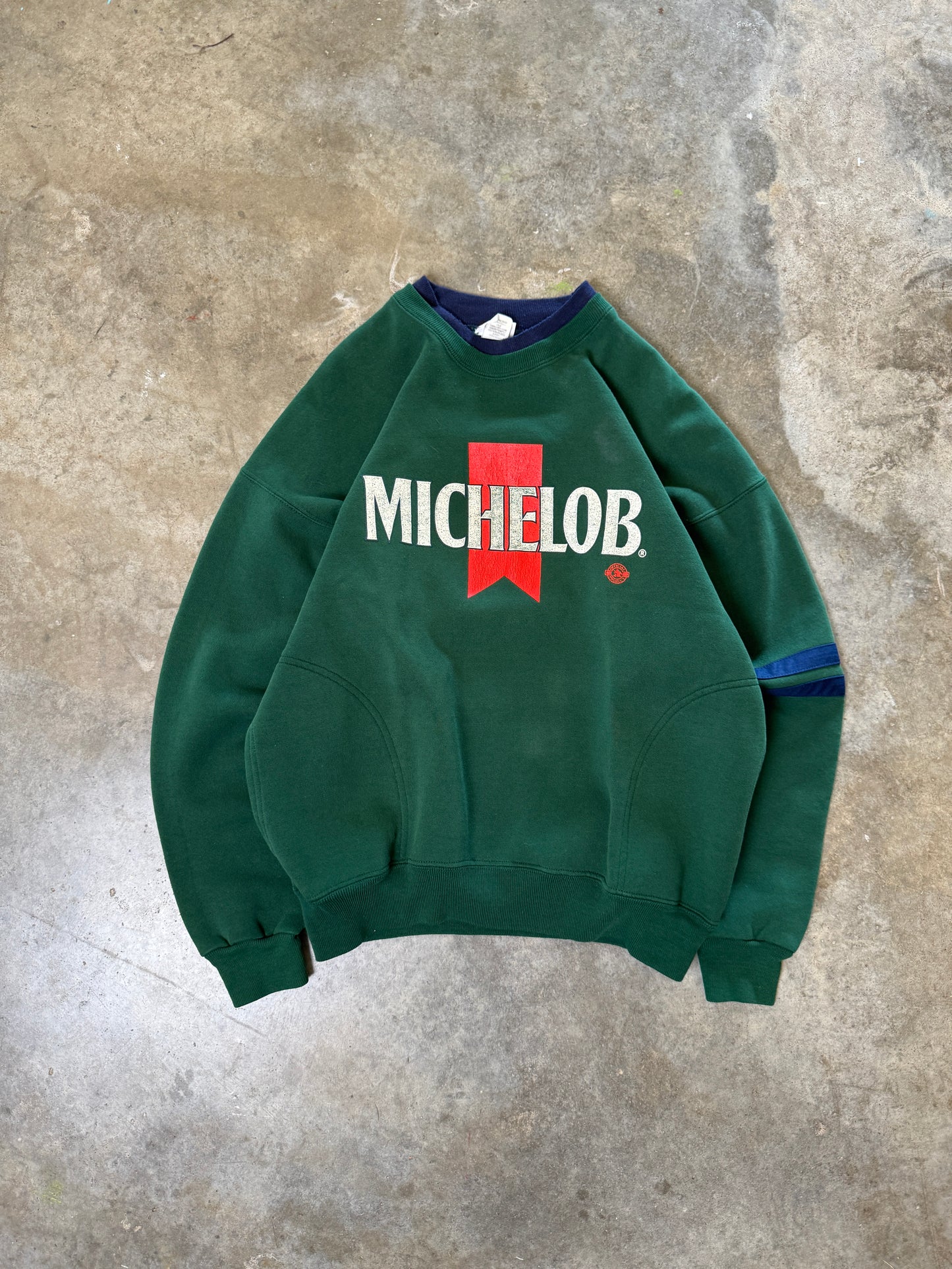 (XL) Vintage Michelob Sweatshirt