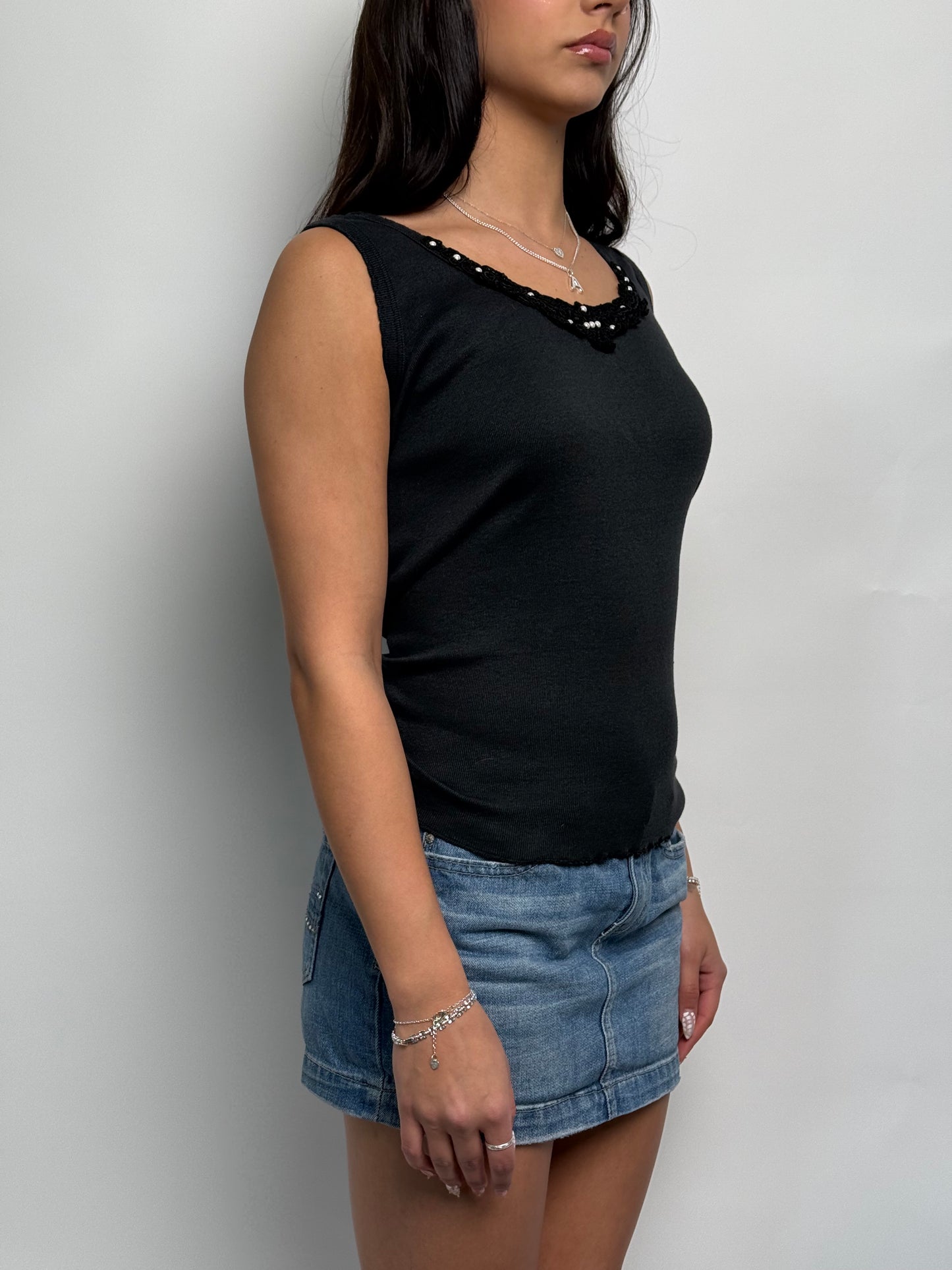 (L) 00s Laced & Pearl Tank-Top