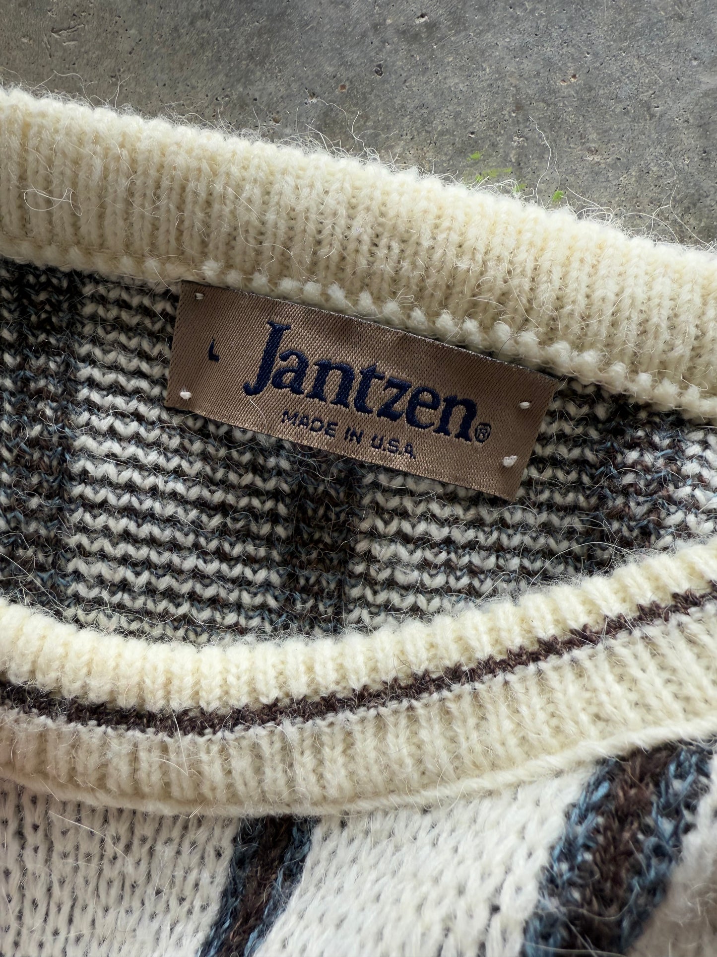 (L) Vintage Jantzen Sweater