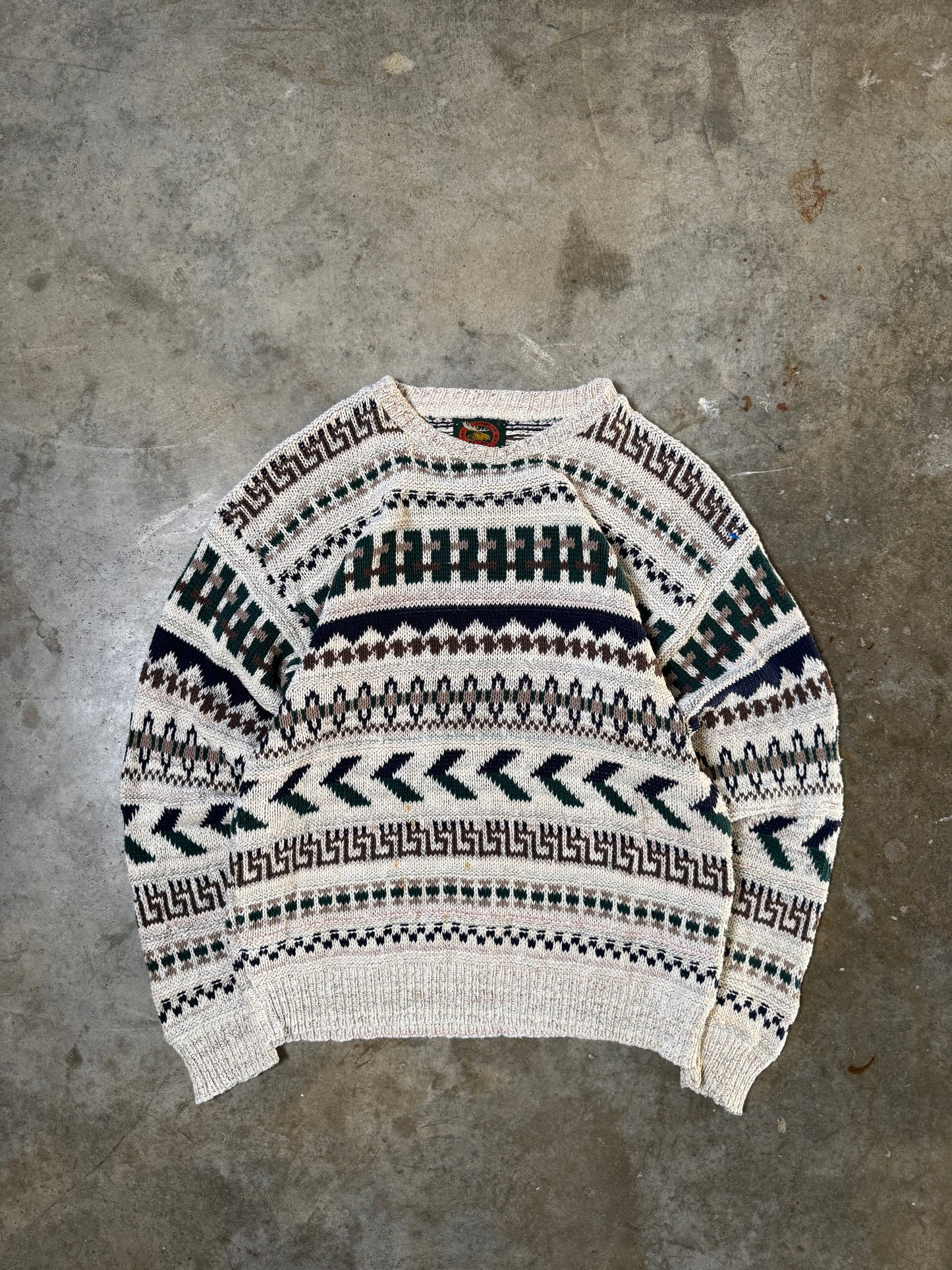 (L) Vintage Alps Sweater
