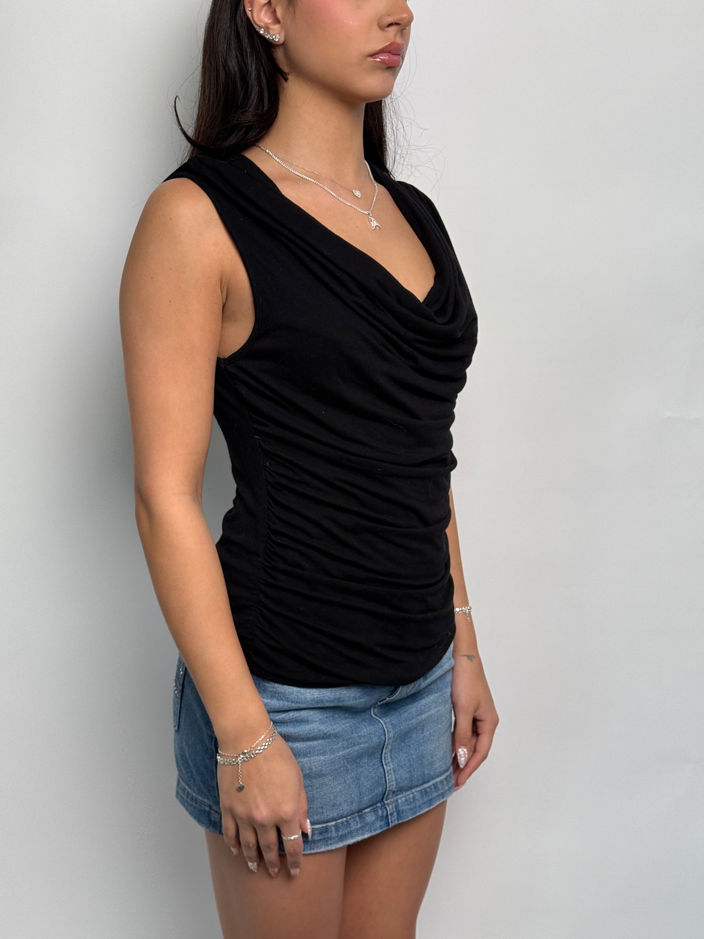 (L) 00s Cowl-Neck Top