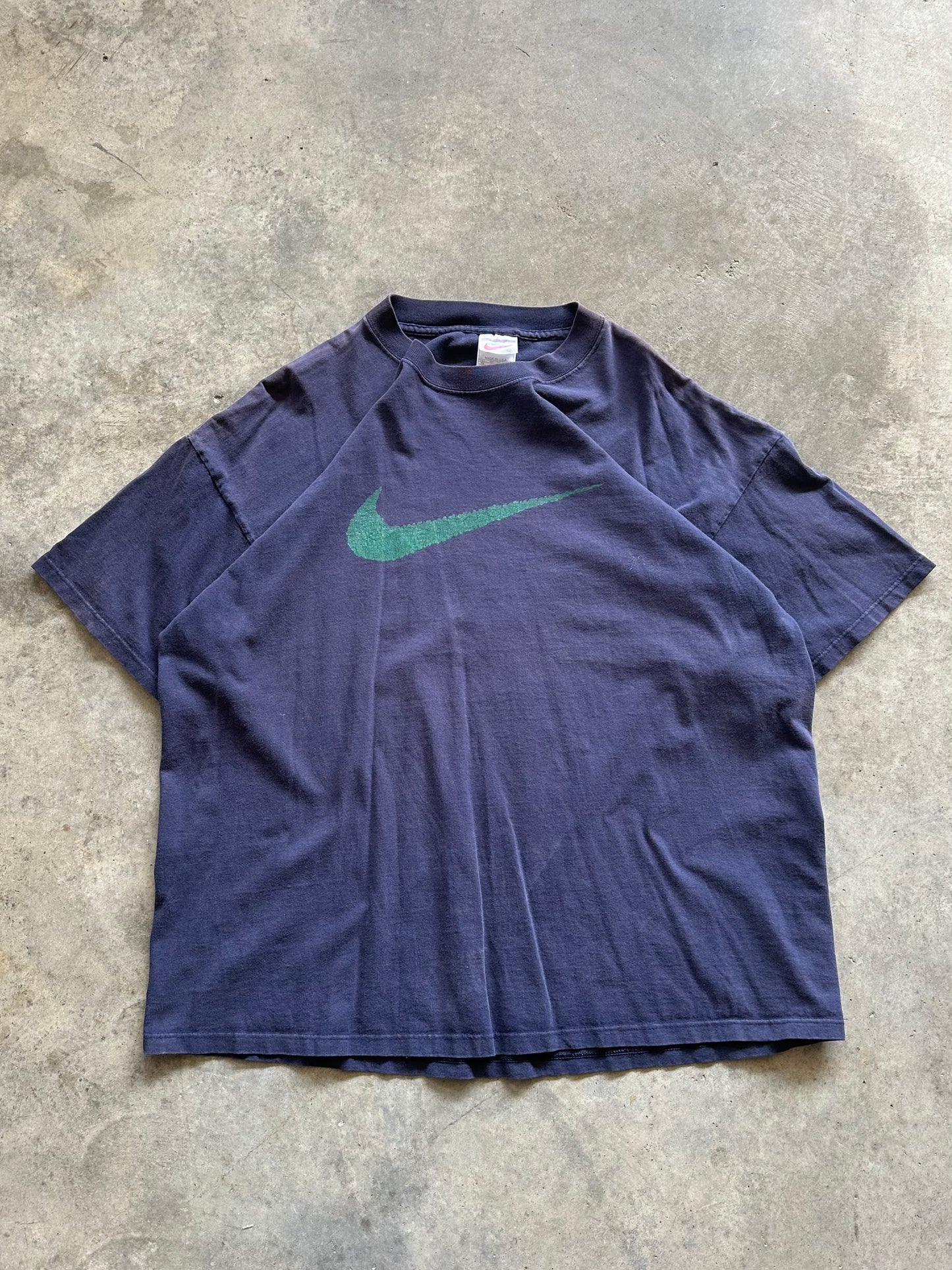 (XXL) Vintage Nike Tee