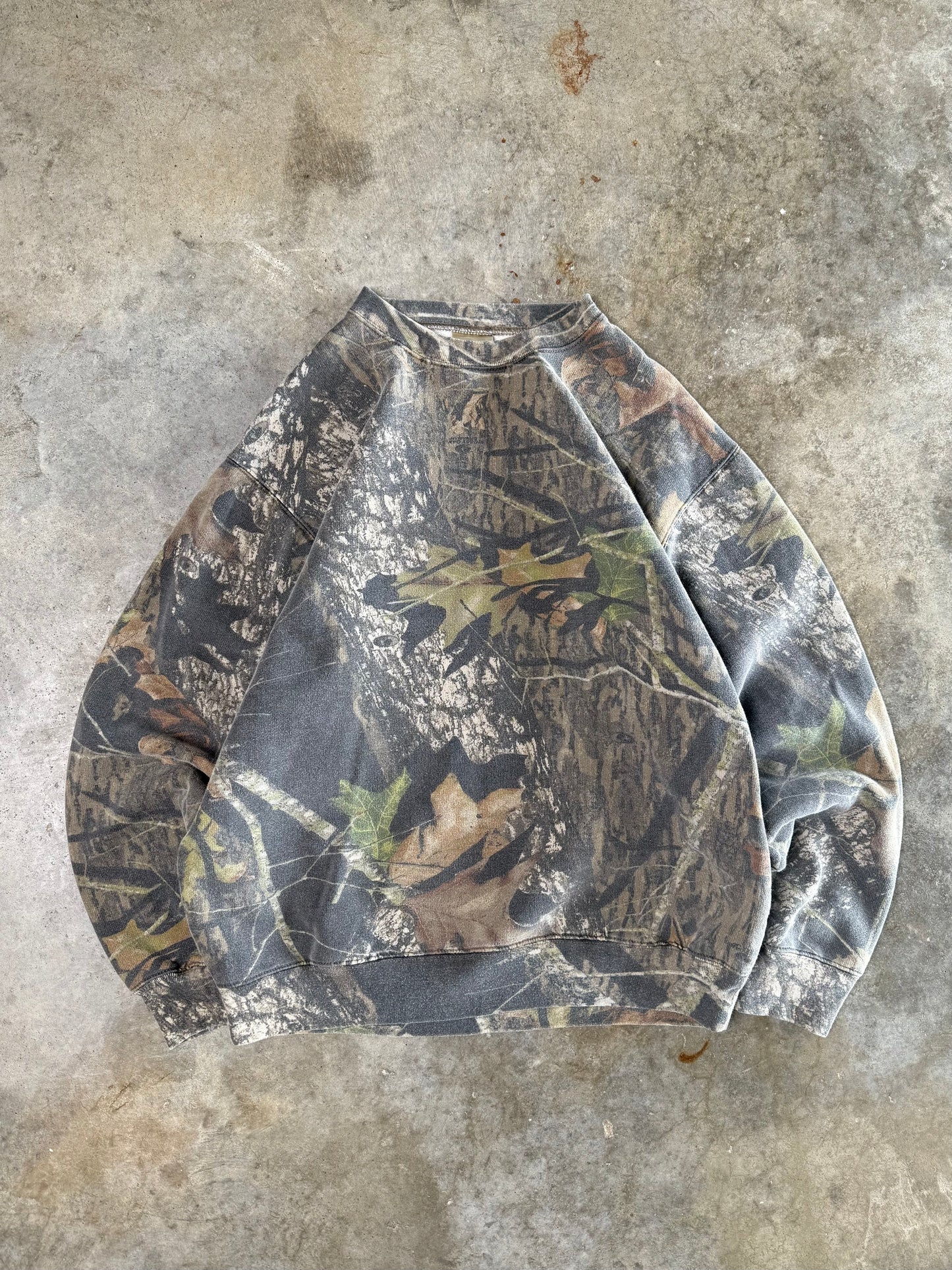 (M) Vintage Camo Sweatshirt