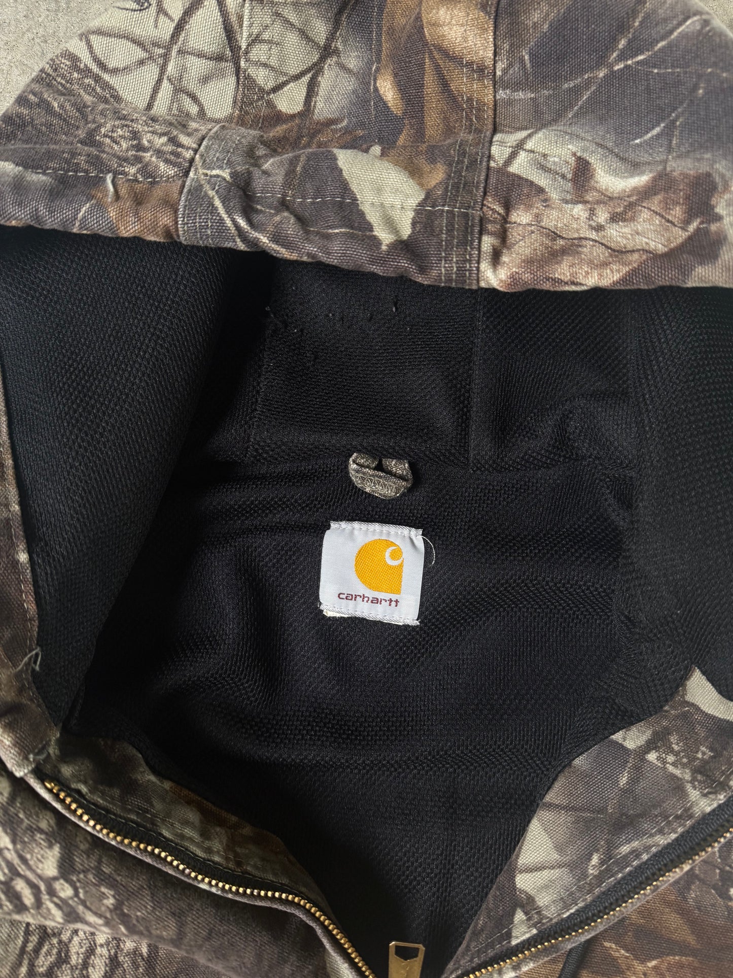 (L) Vintage Carhartt Camo Jacket