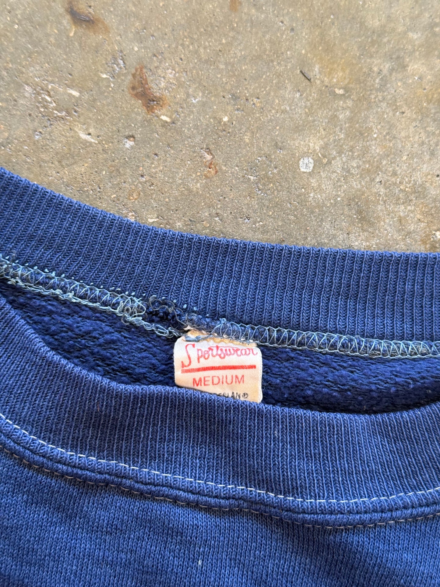 (M) Vintage Blank Sweatshirt