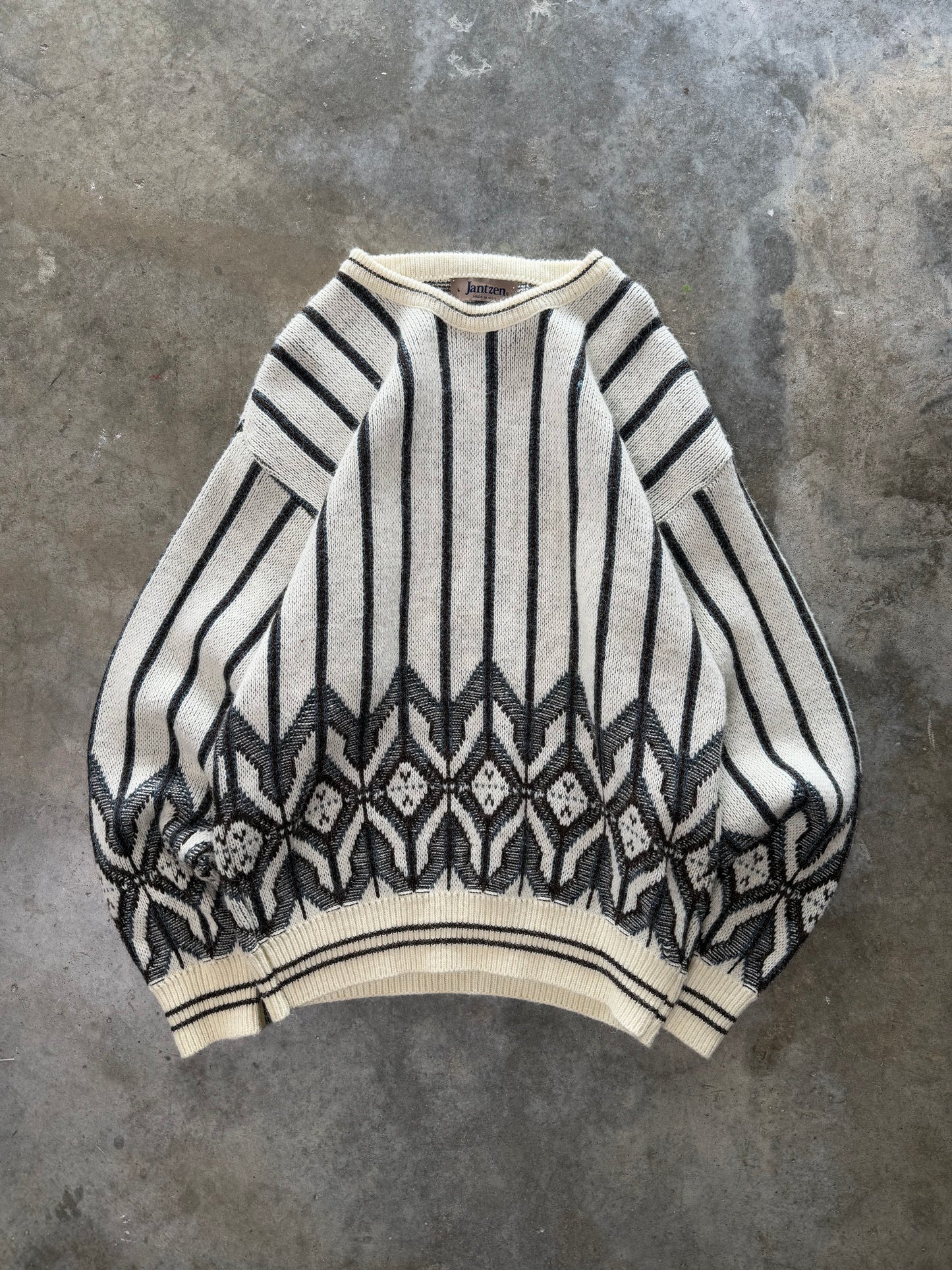(L) Vintage Jantzen Sweater