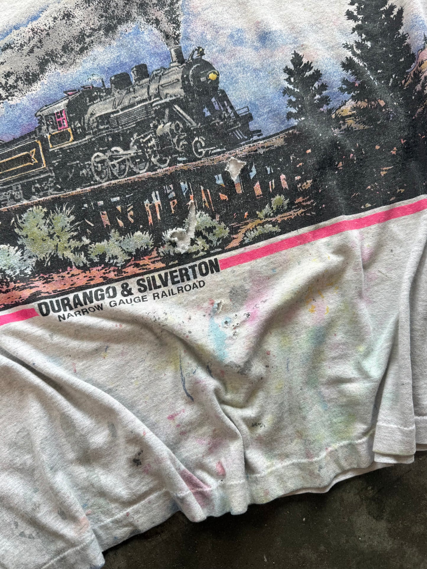 (XXL) 1990 Train Wrap-Around Tee