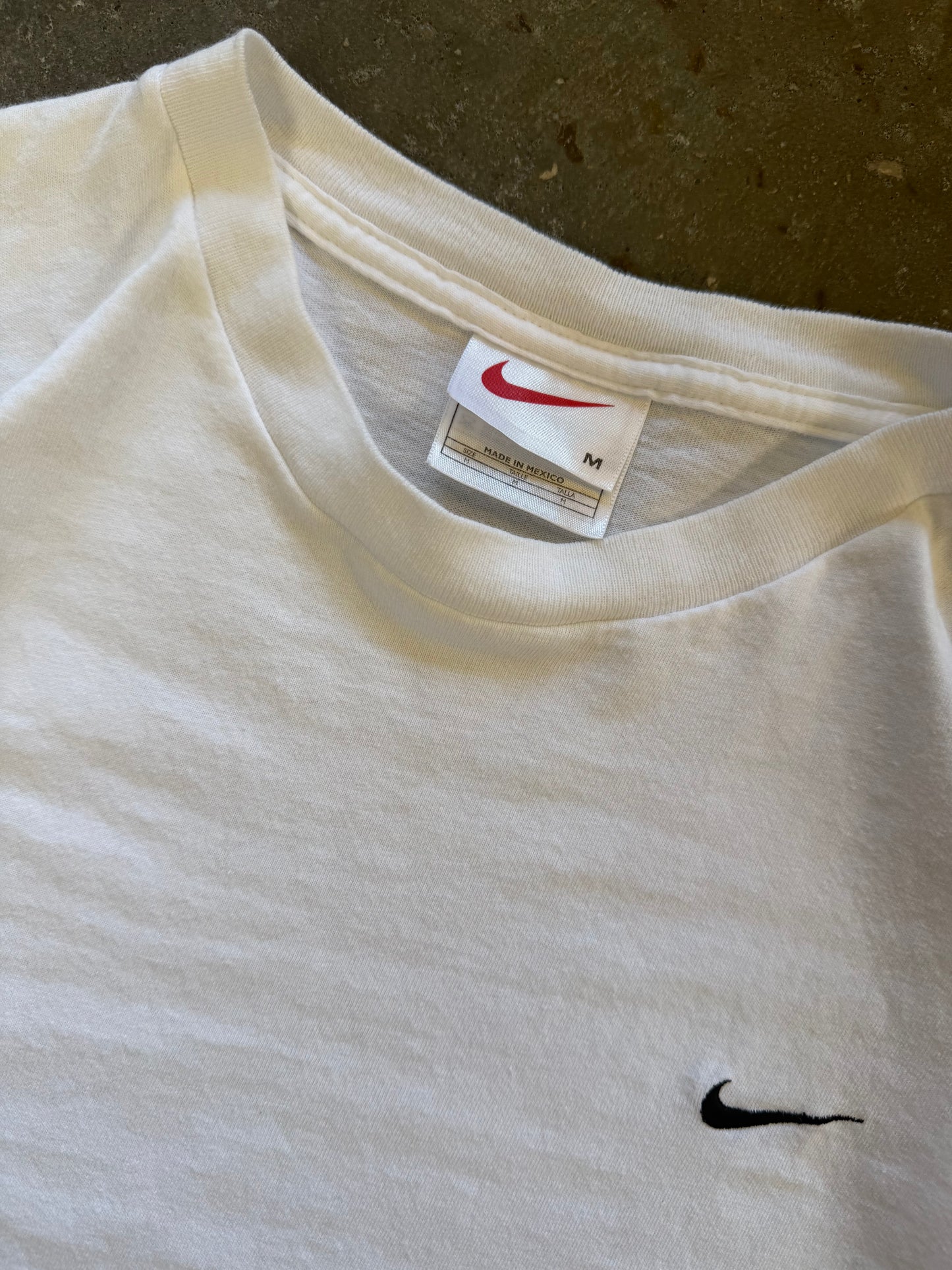 (M) Vintage Nike Tee