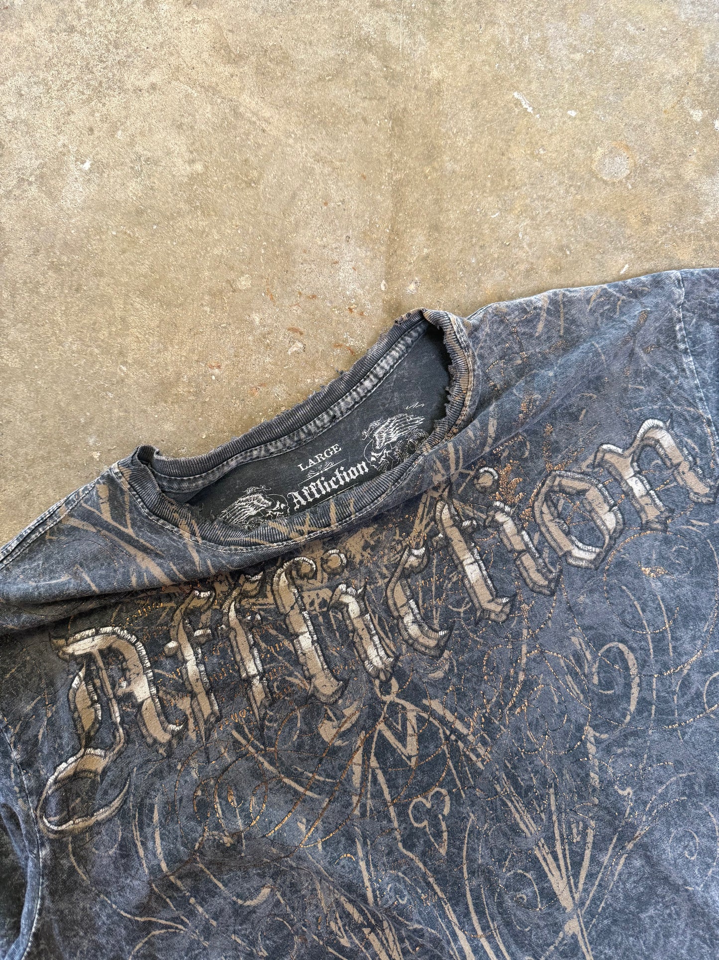 (L) 00s Affliction Tee