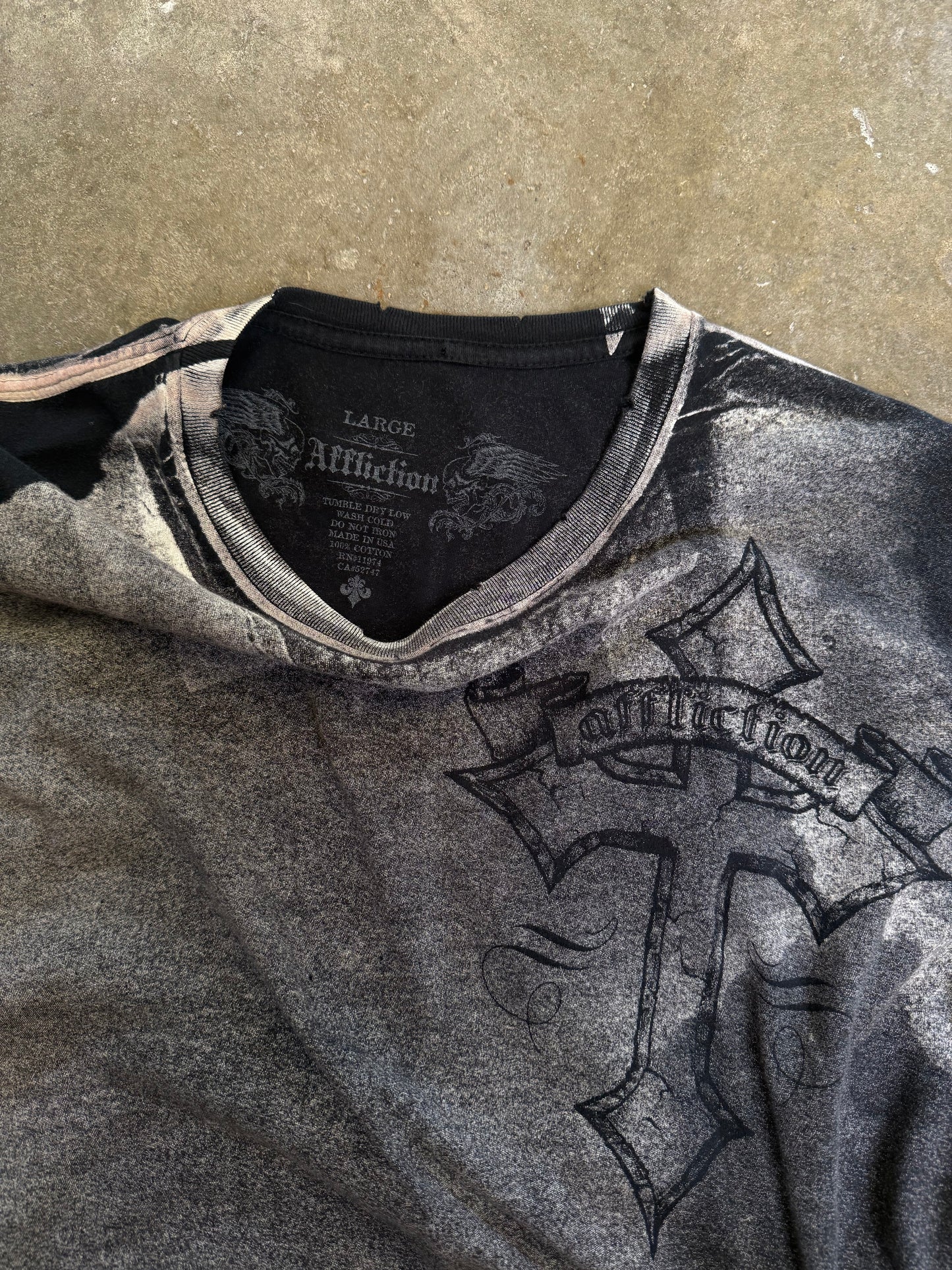 (L) 00s Affliction Tee
