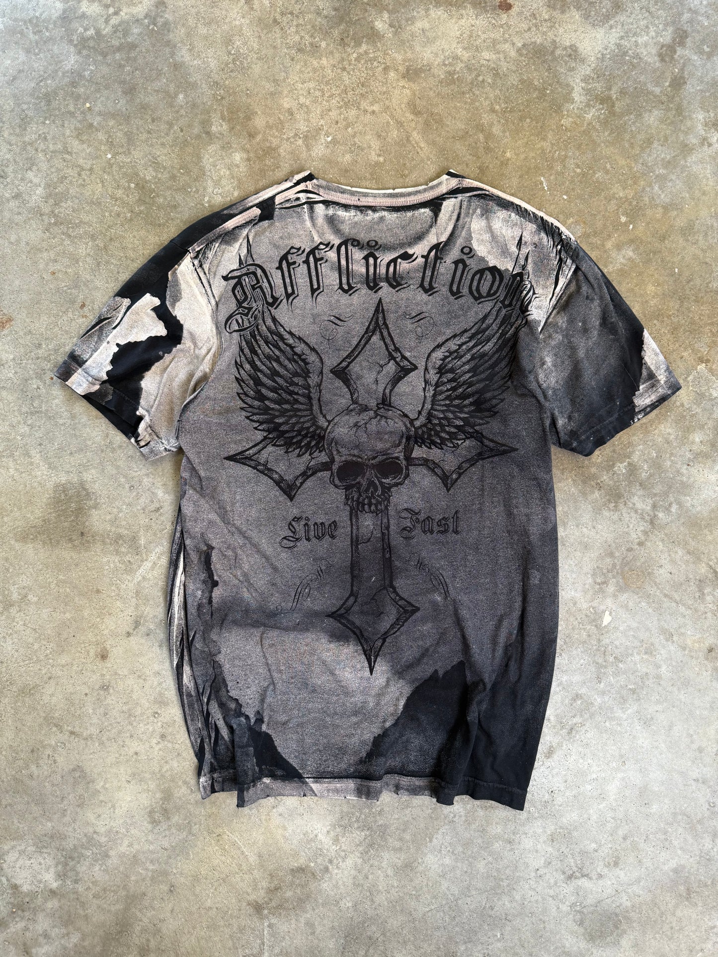 (L) 00s Affliction Tee