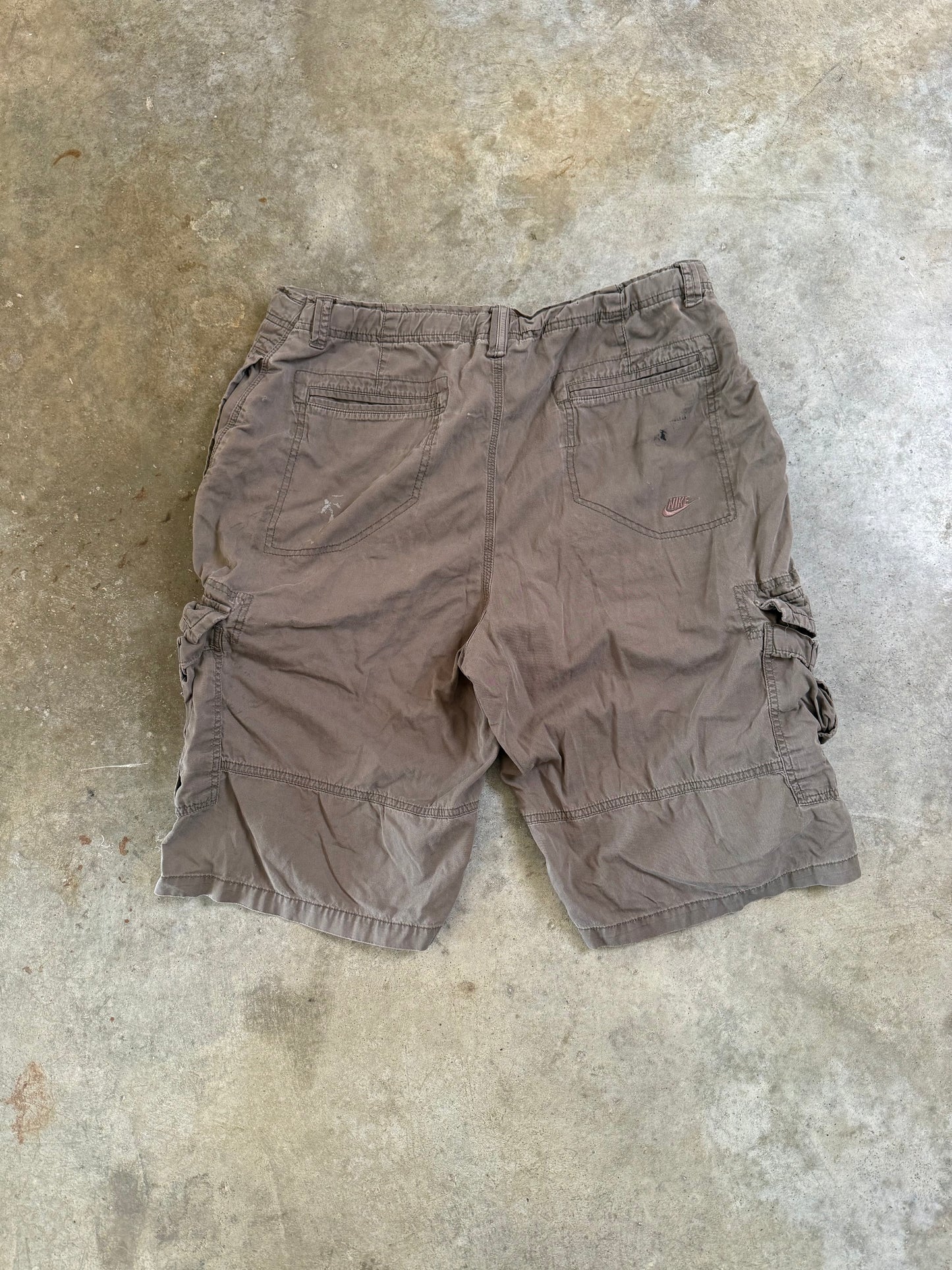 (XXL) 00s Nike Cargo Shorts