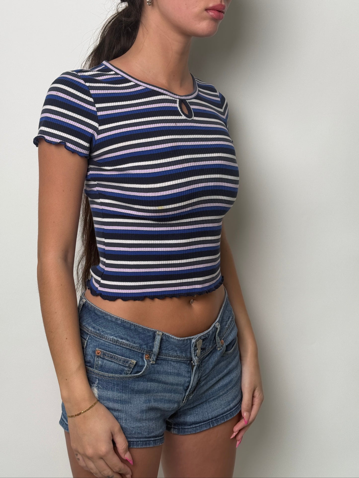 (S) 00s Striped Baby Tee