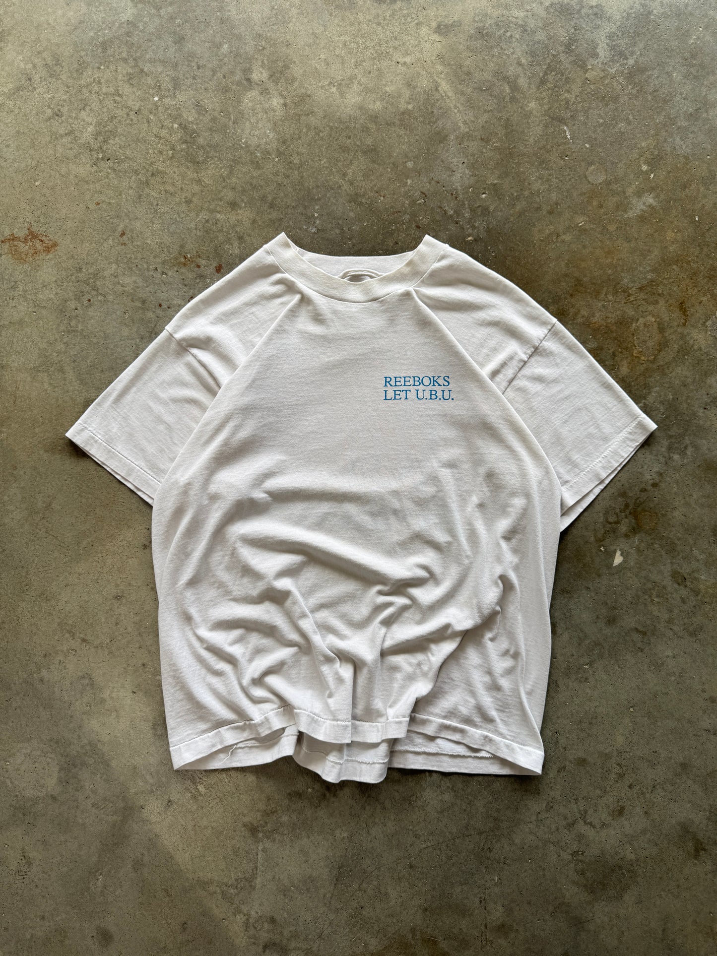 (L) Vintage Reebok Tee