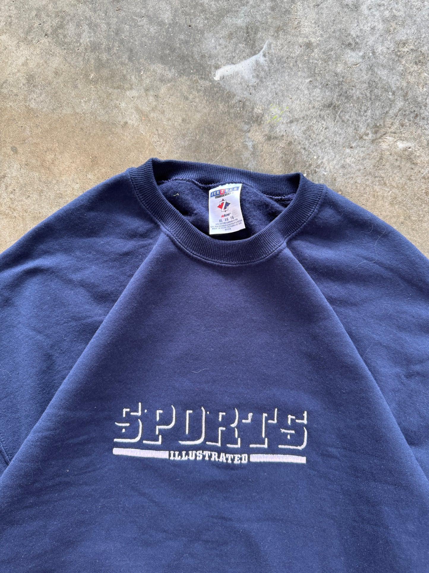 (XL) Vintage Sports Illustrated Sweatshirt
