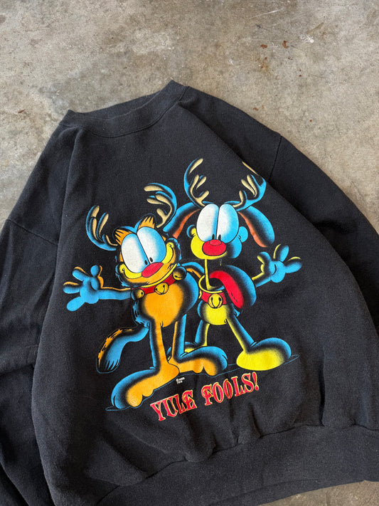 (M) Vintage Garfield Christmas Sweatshirt