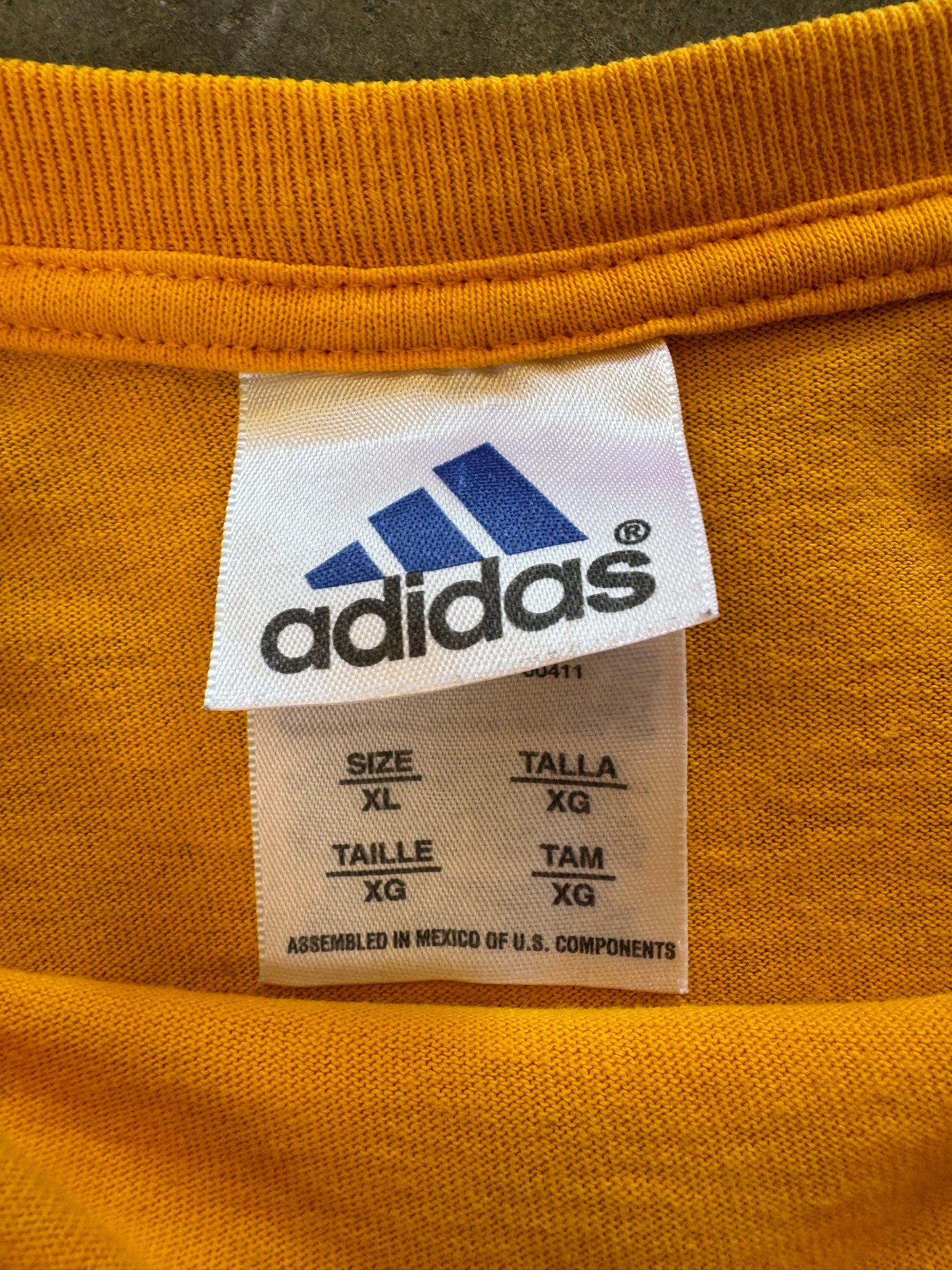(XL) Vintage Adidas Tee