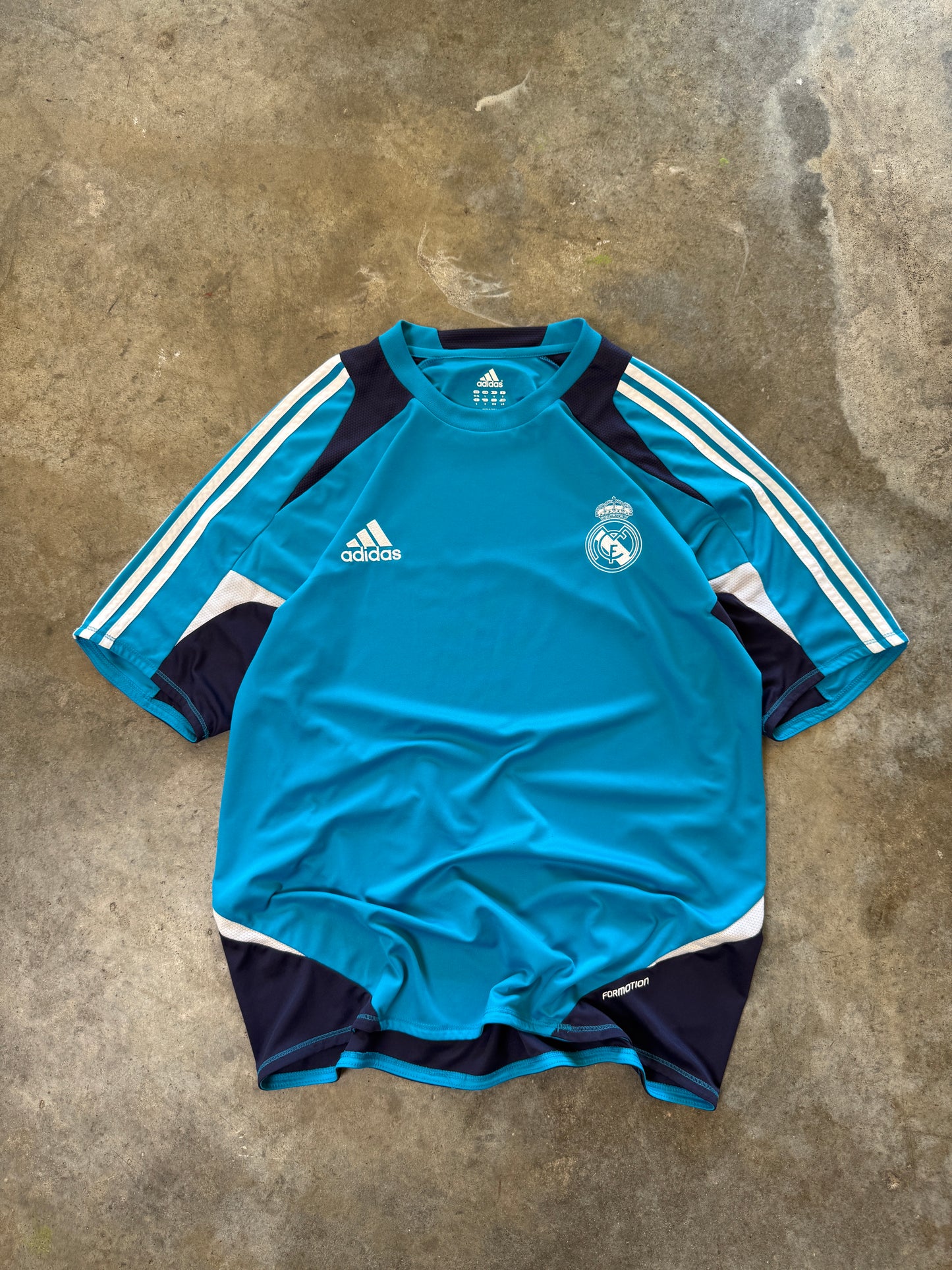 (L) 00s Adidas Real Madrid Jersey