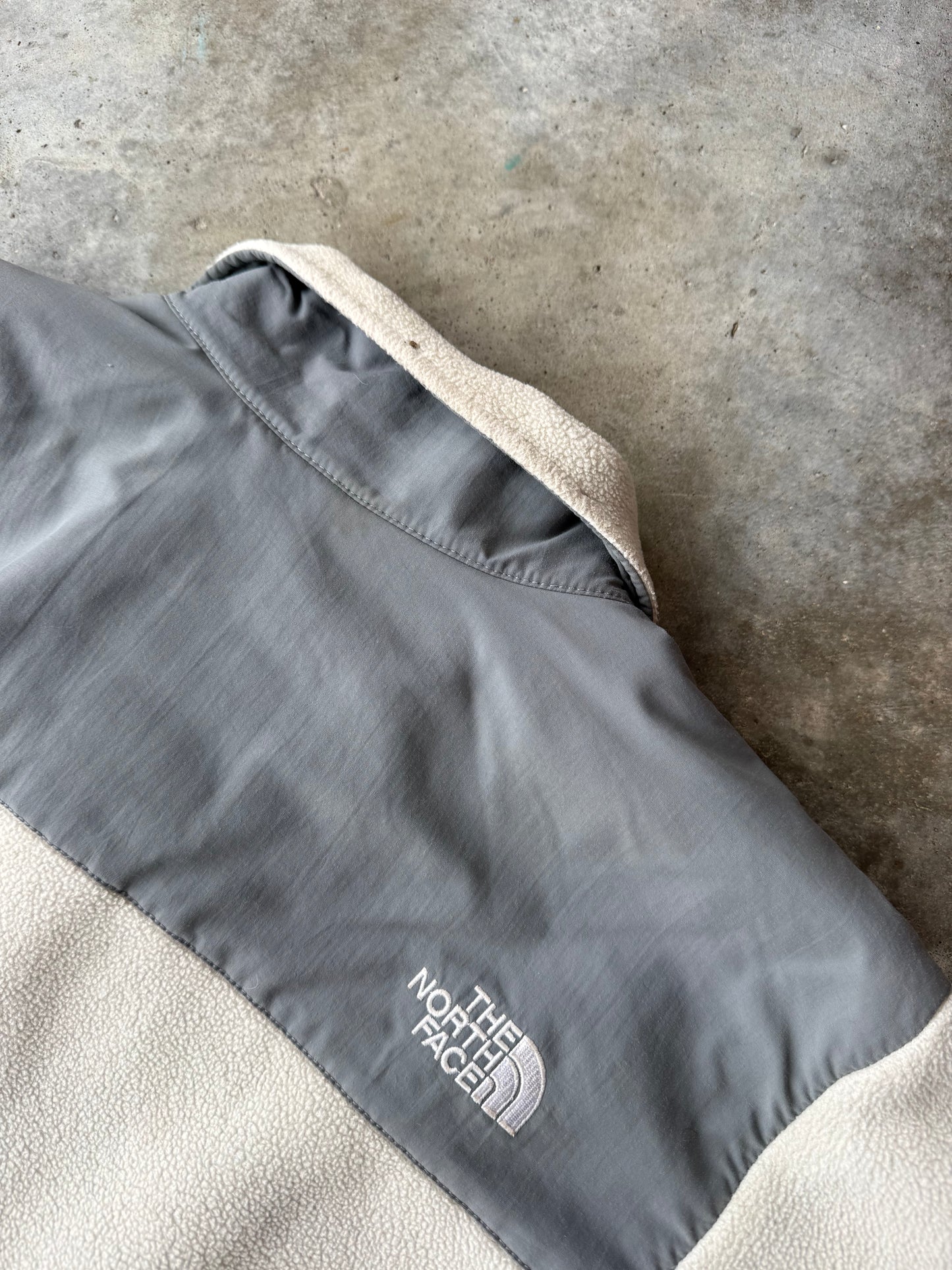 (M) 00s North Face Zip-Up