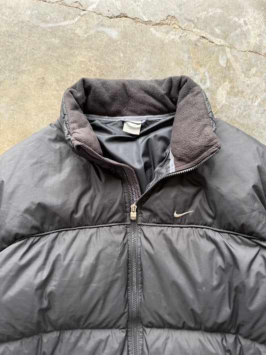 (XL) Vintage Nike Puffer Jacket