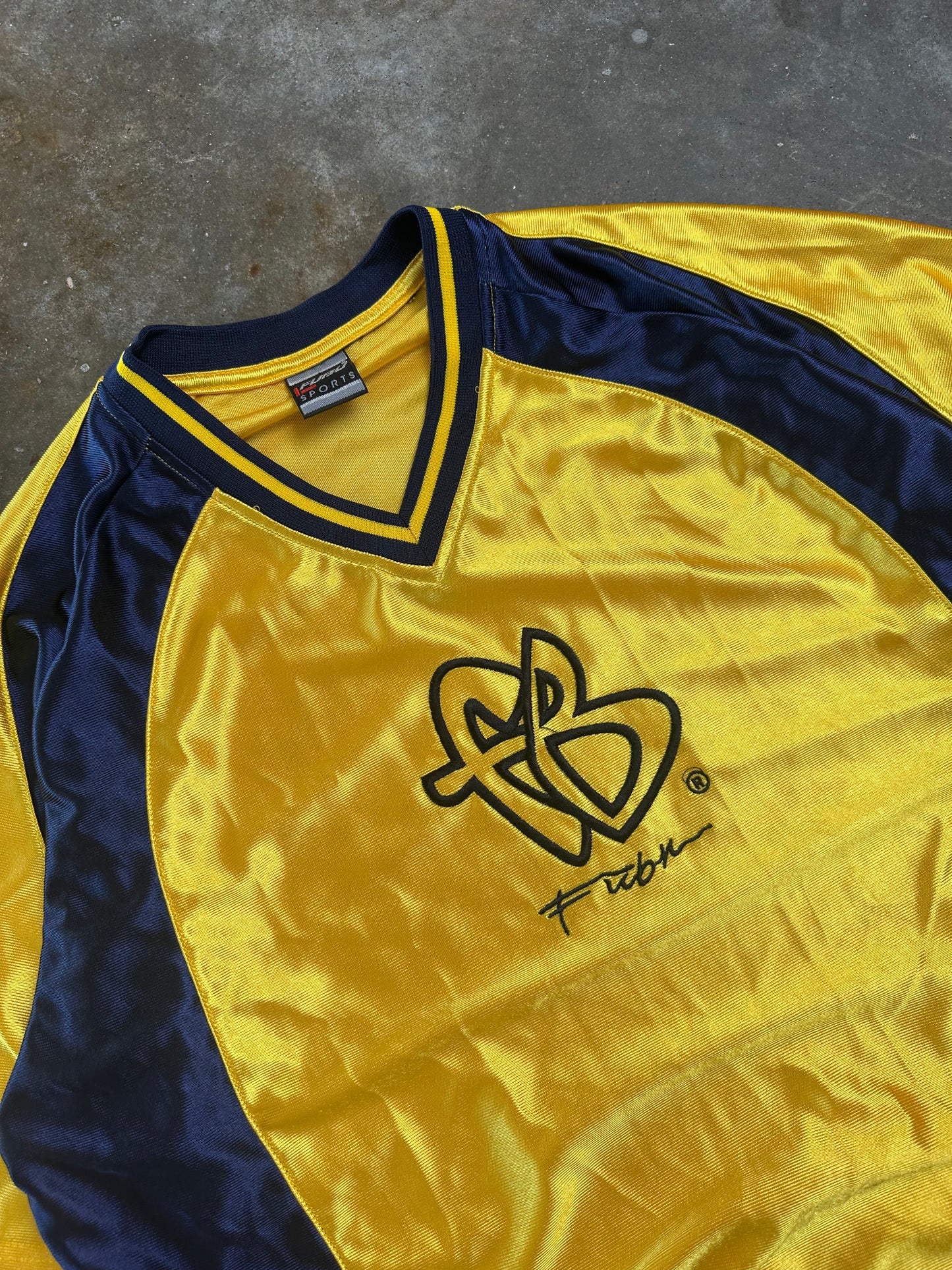 (L) 00s FUBU Tee