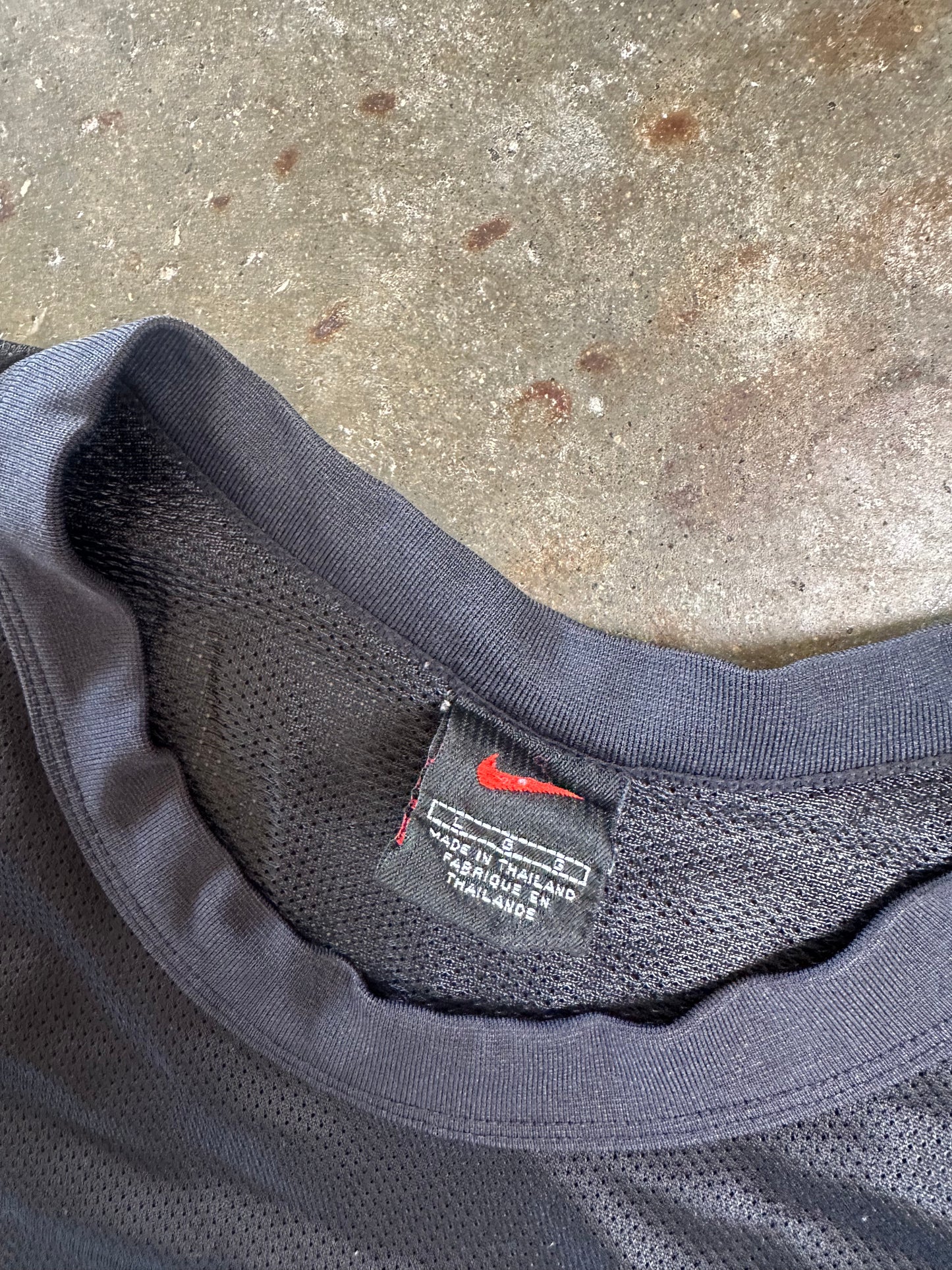 (L) 00s Nike Tee