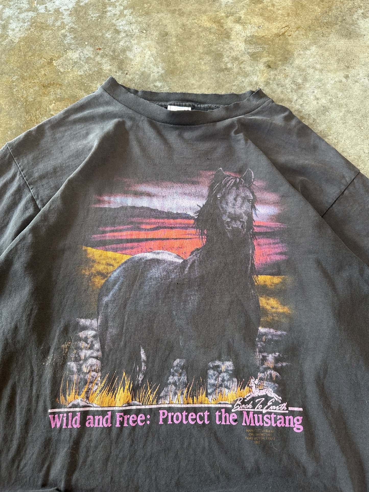 (XL) Vintage Faded Mustang Nature Tee