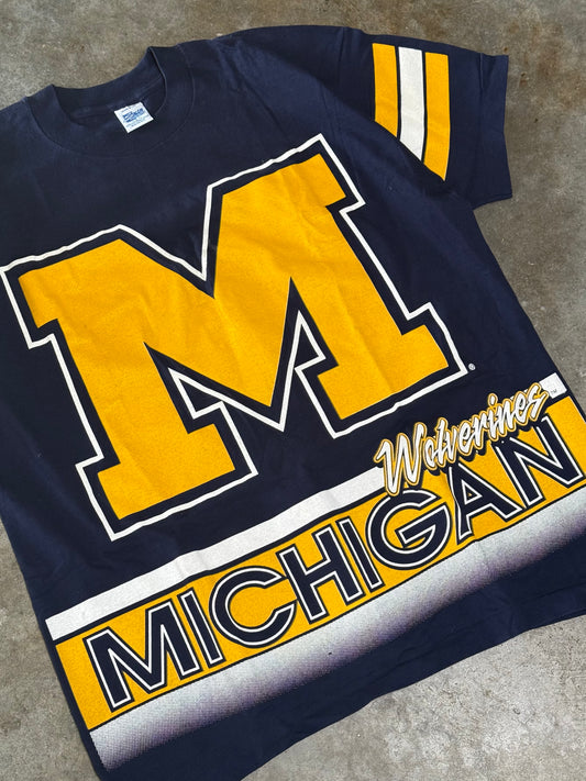 (L) Vintage Michigan Wolverines Football Tee