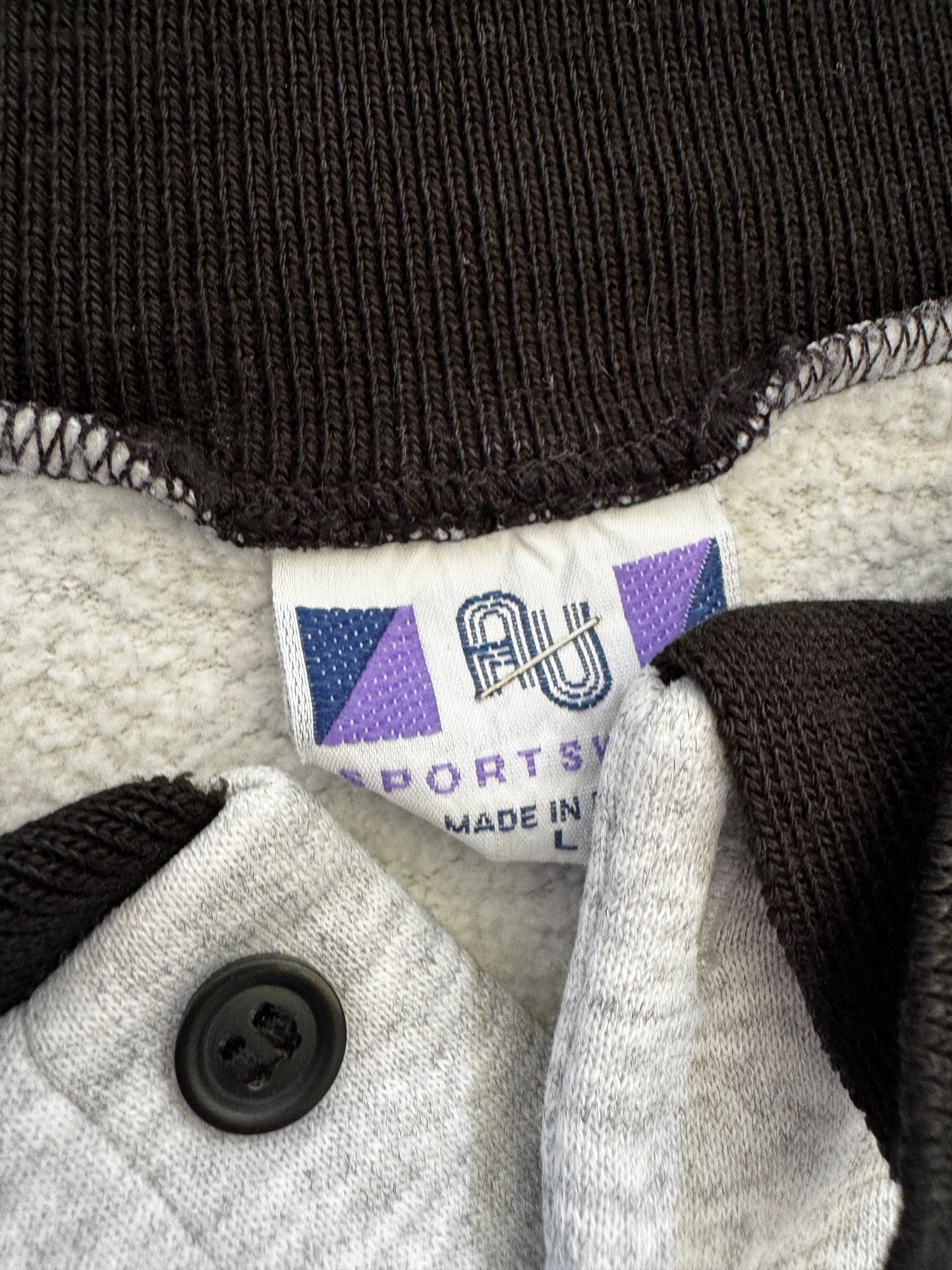 (L) Vintage Wolf Sweatshirt