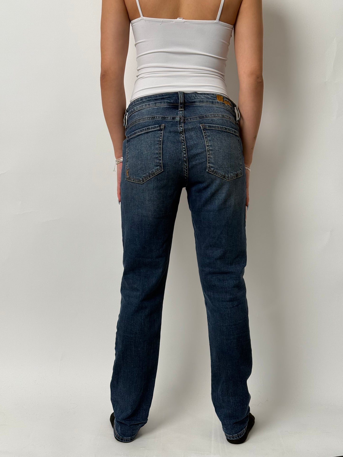 (4) 00s KUT Jeans
