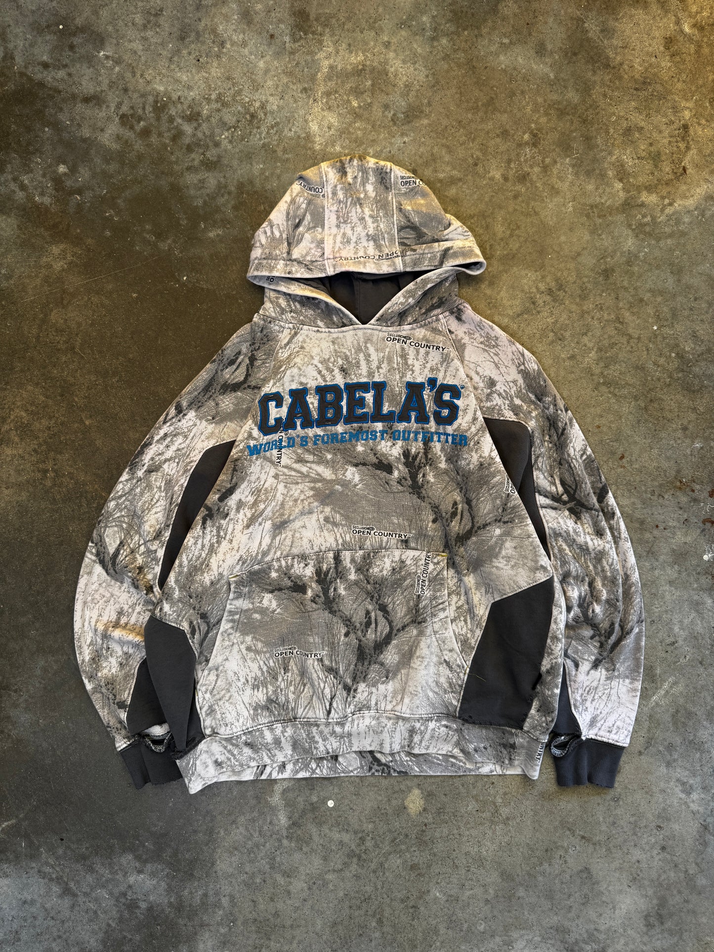(L) 00s Cabela's Camo Hoodie
