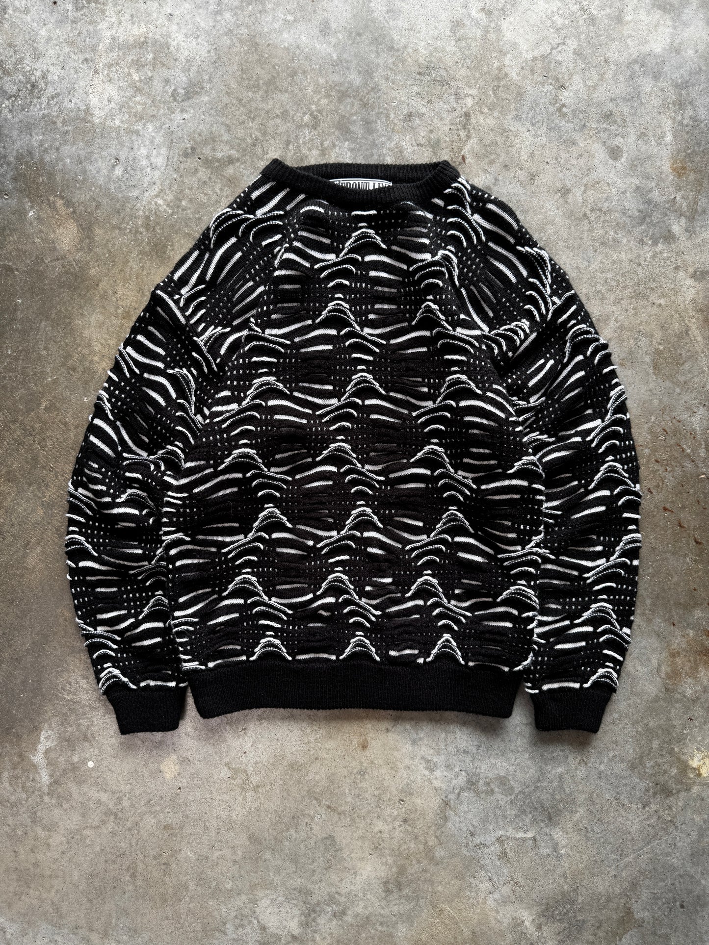(L) Vintage Front-Line Knit Sweater
