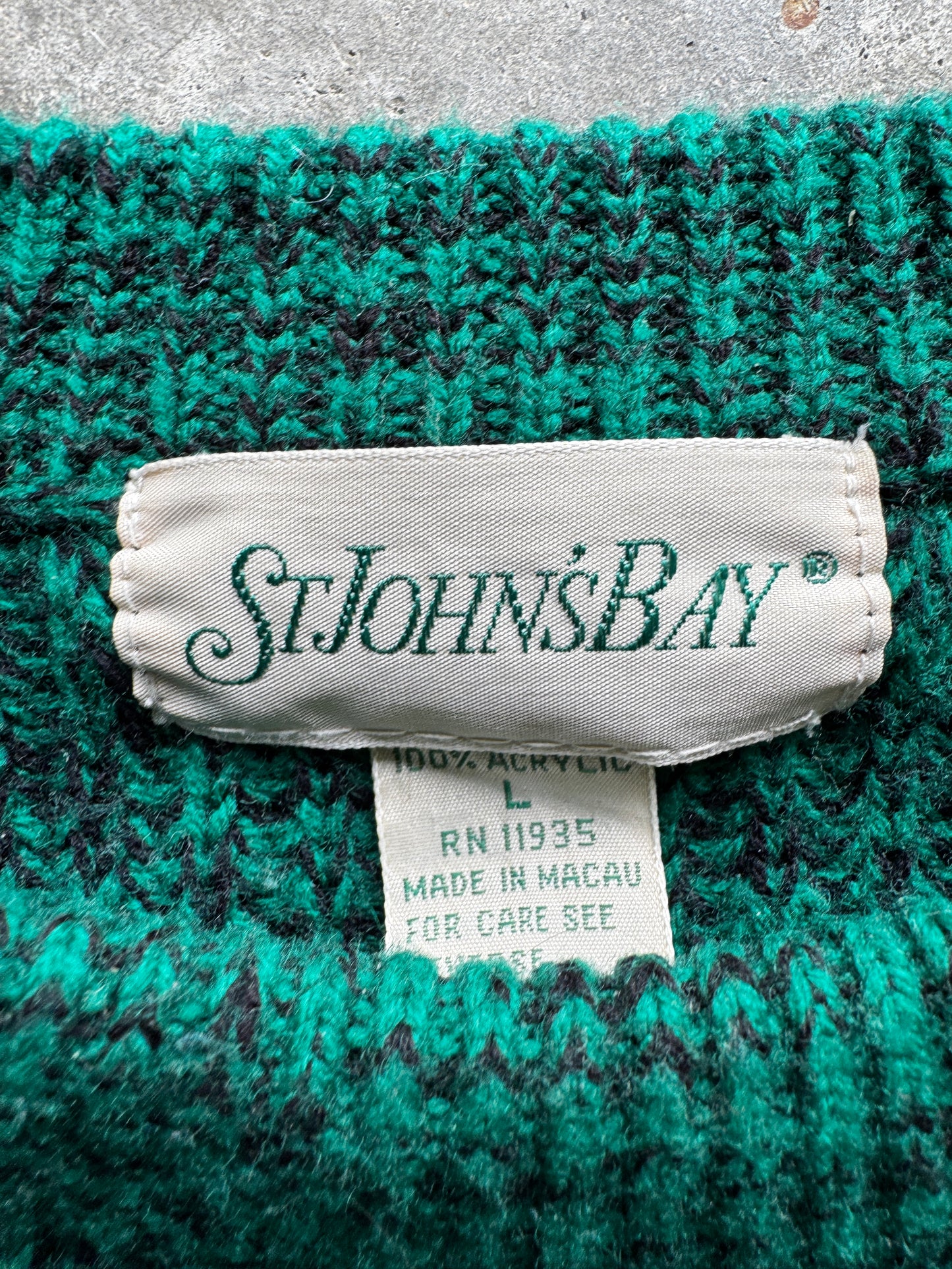 (L) Vintage St. Johns Bay Sweater