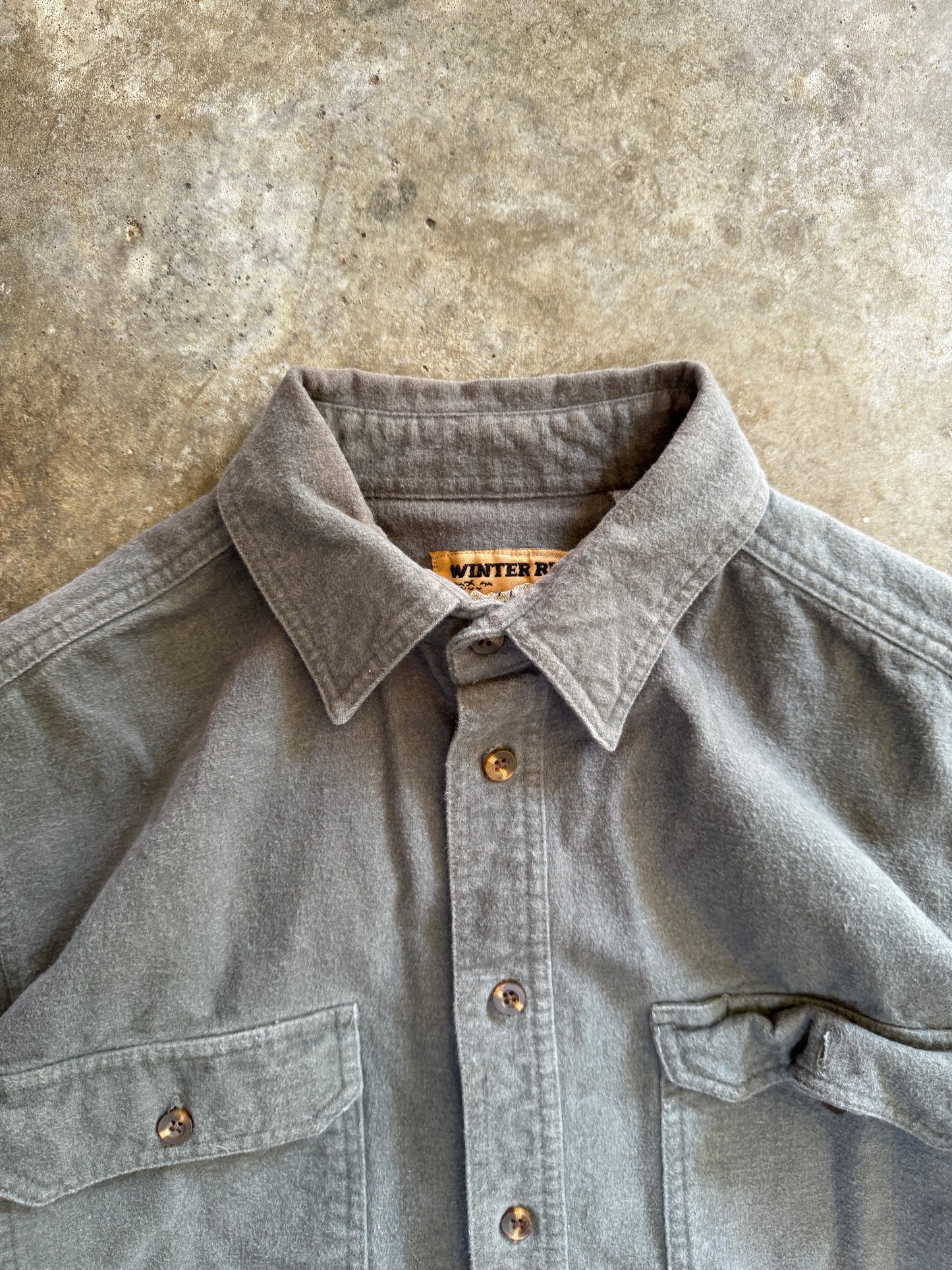 (XL) Vintage Winter-Run Button-Up