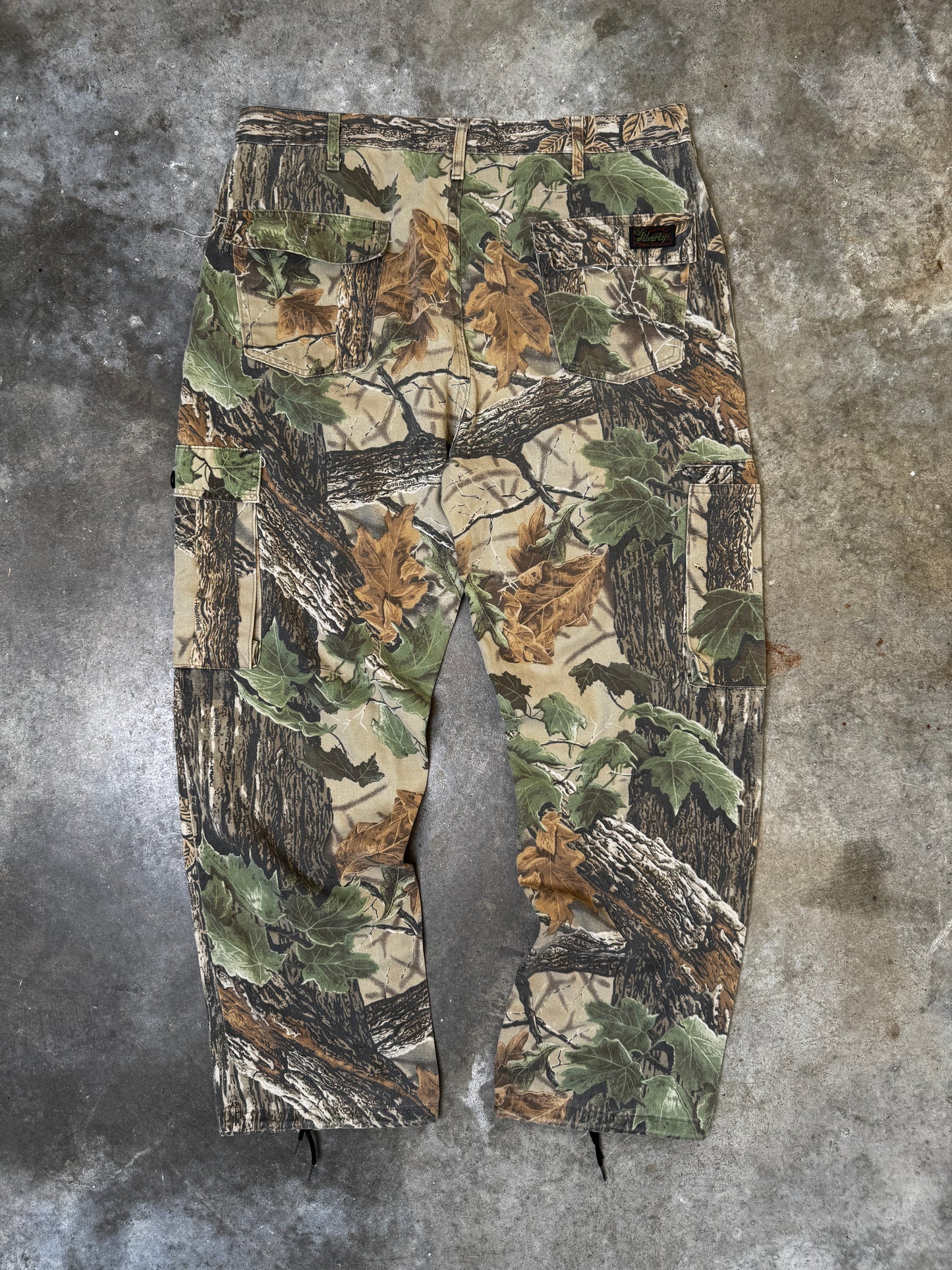 (38 x 32) Camo Pants