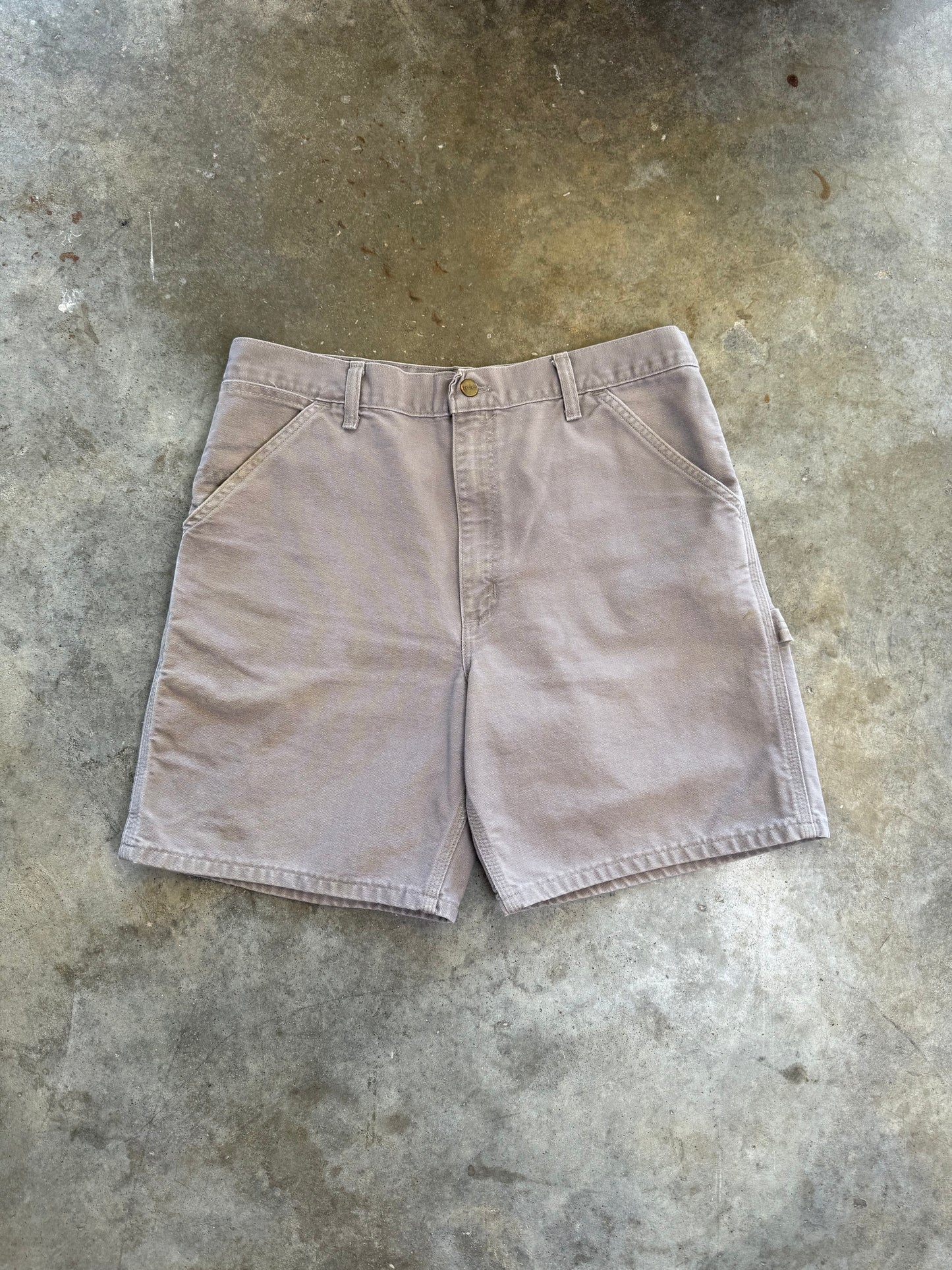 (32) Carhartt Carpenter Shorts