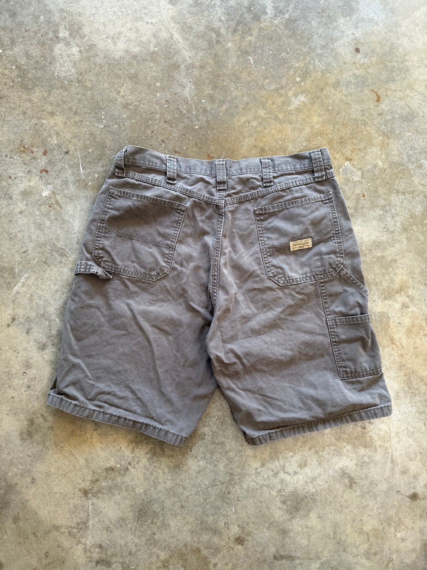 (36) Wrangler Carpenter Shorts