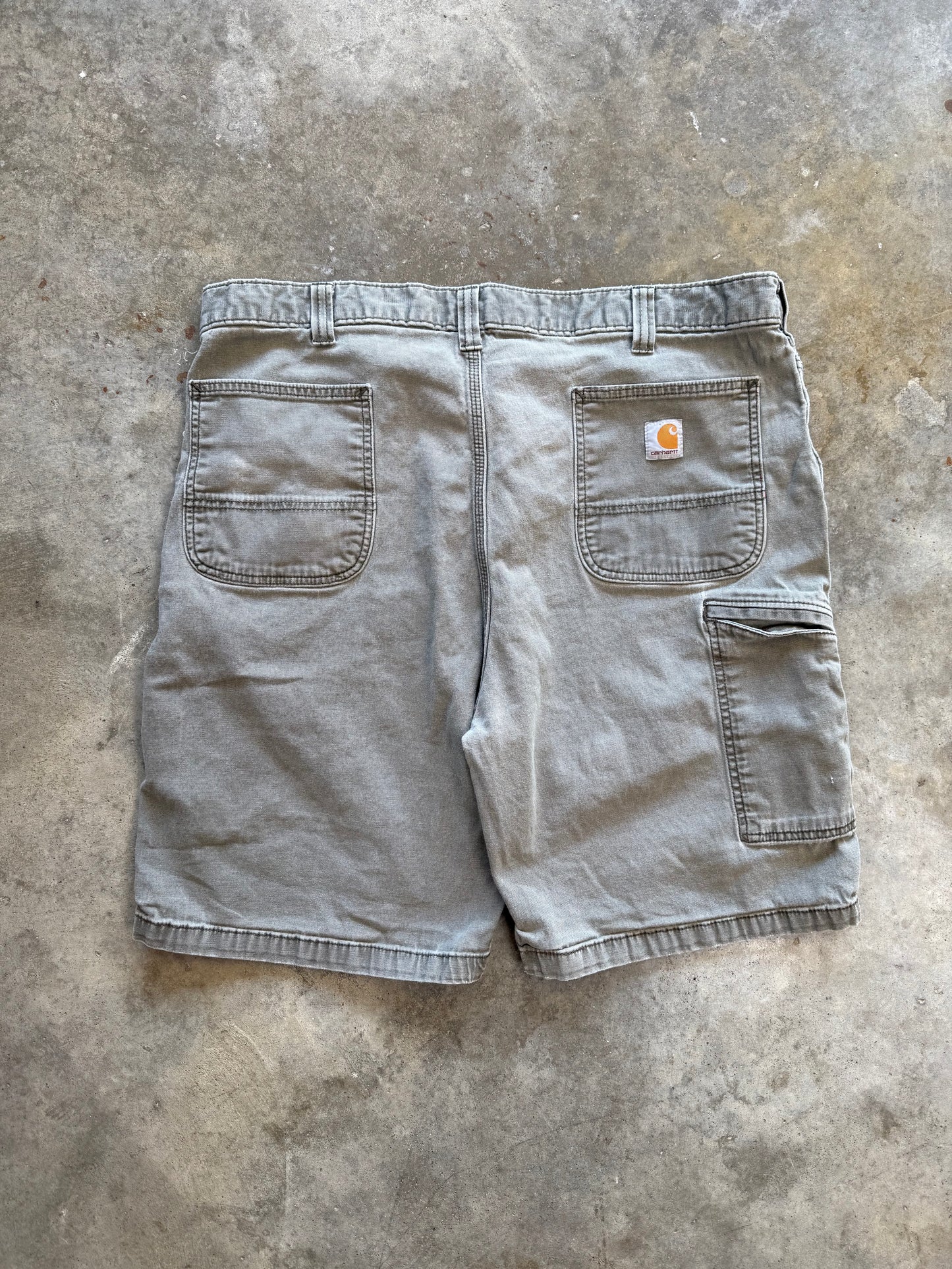 (42) Carhartt Relaxed Fit Shorts