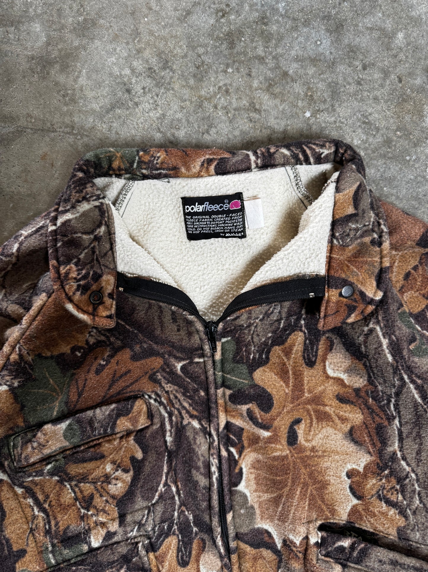 (XL) Vintage Camo Fleece Zip-Up Jacket