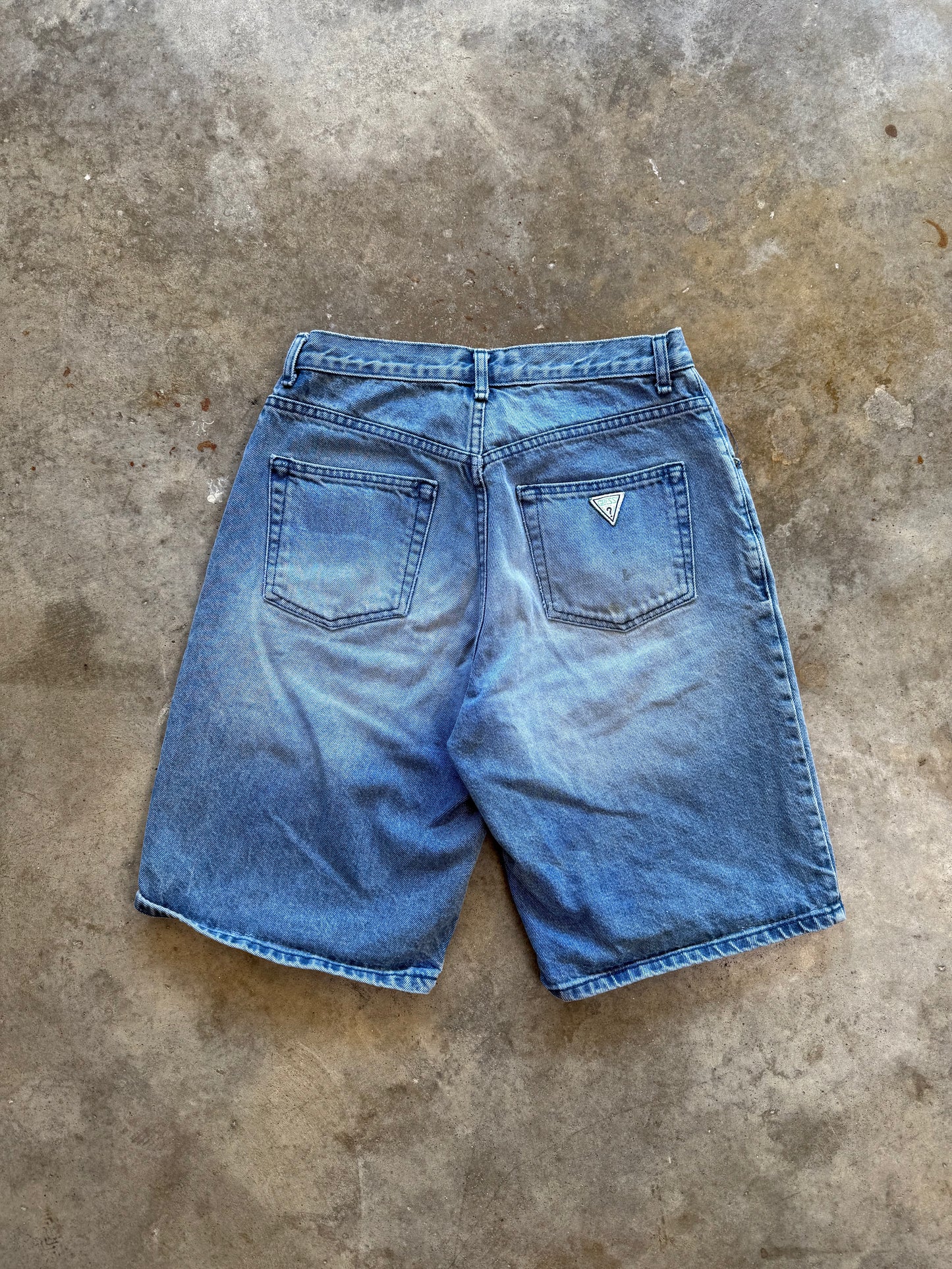 (30) Vintage Guess Denim Jorts
