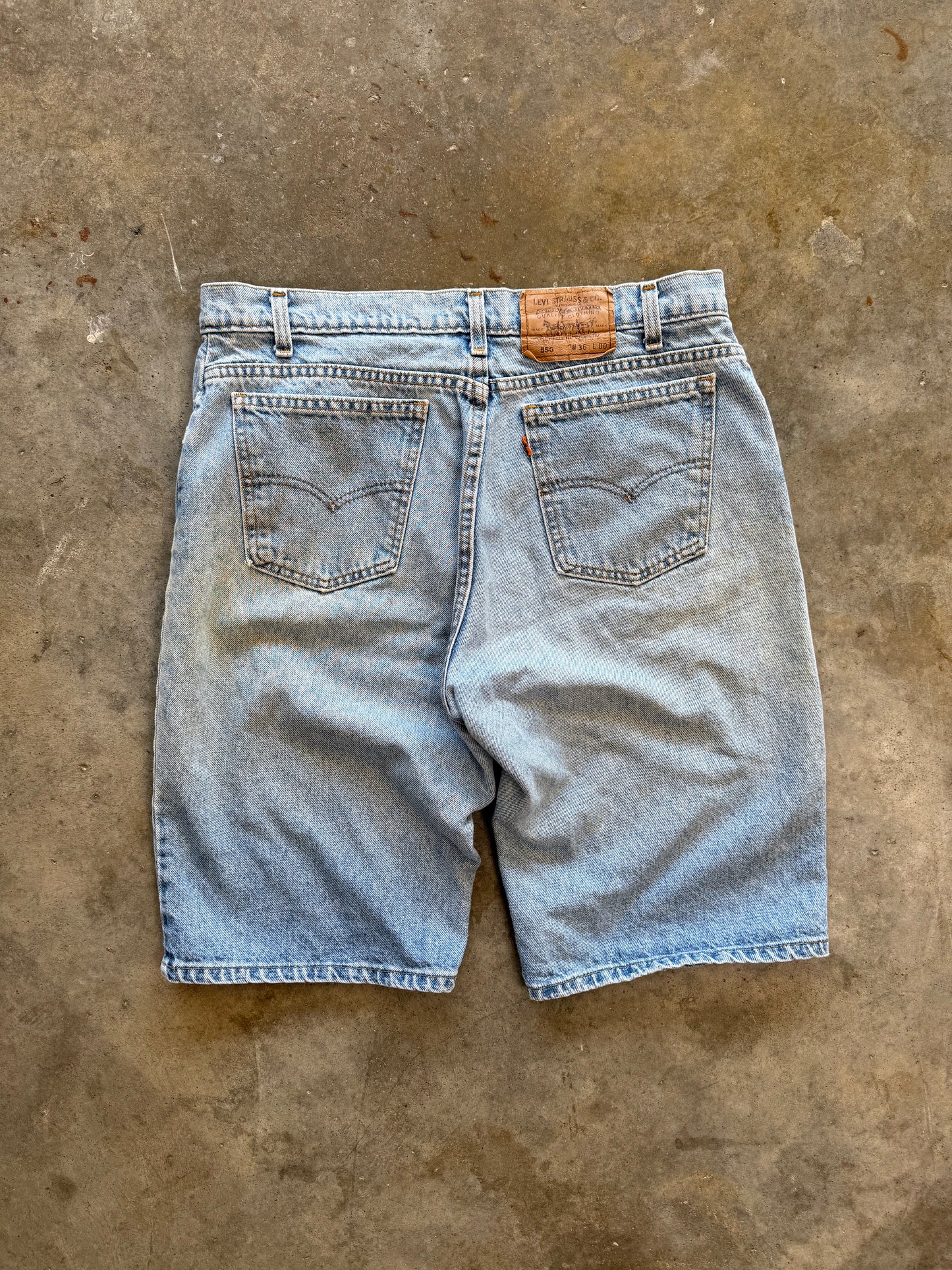 (36) Vintage Levi Orange Tab Denim Jorts
