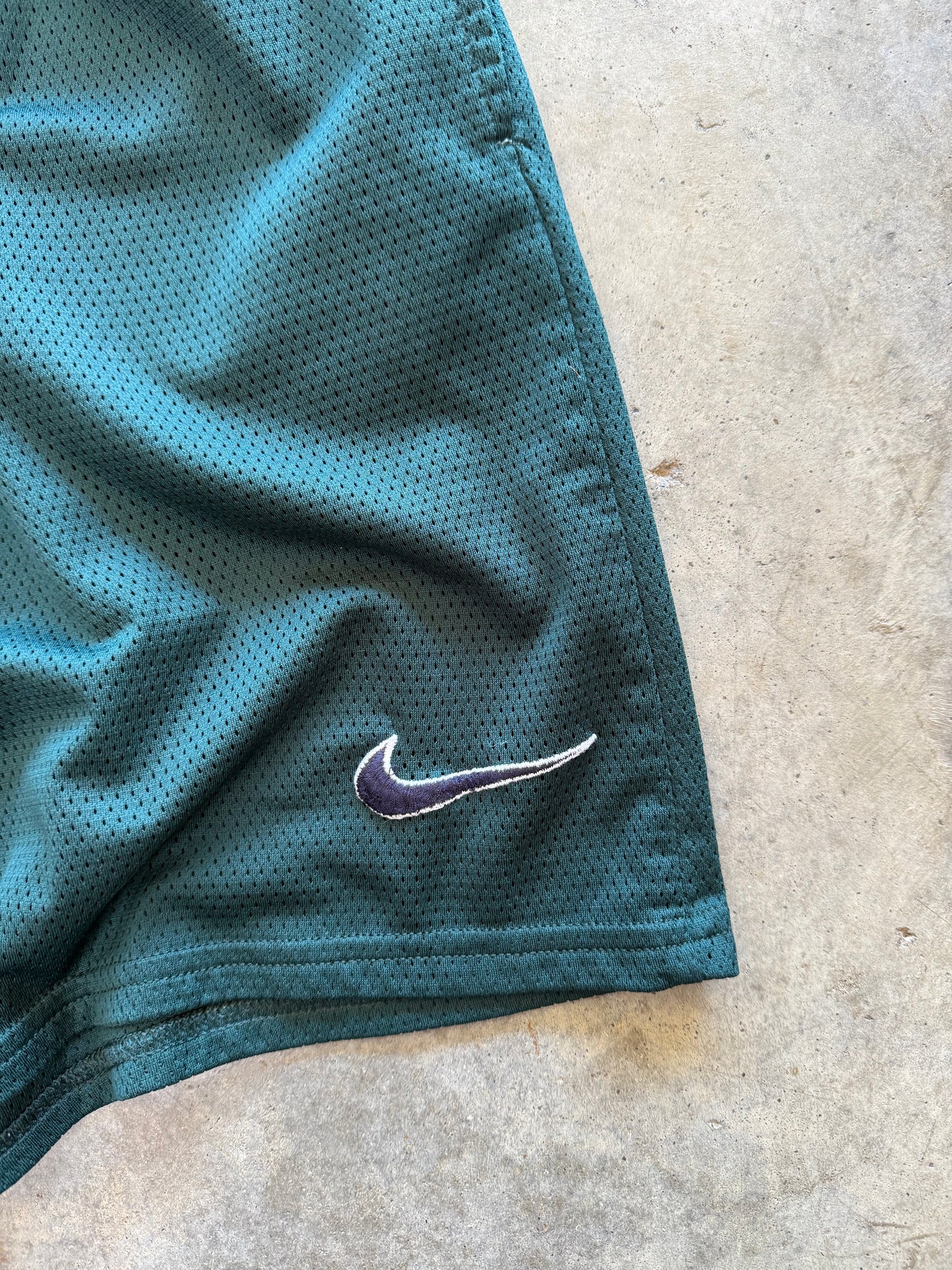 (XXL) Vintage Nike Mesh Shorts