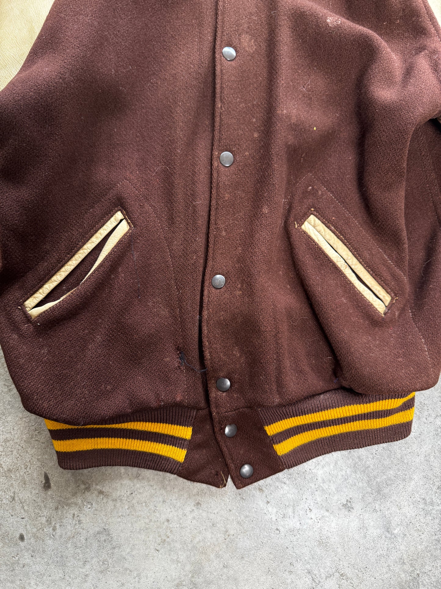 (L) Vintage Essential Varisty Jacket