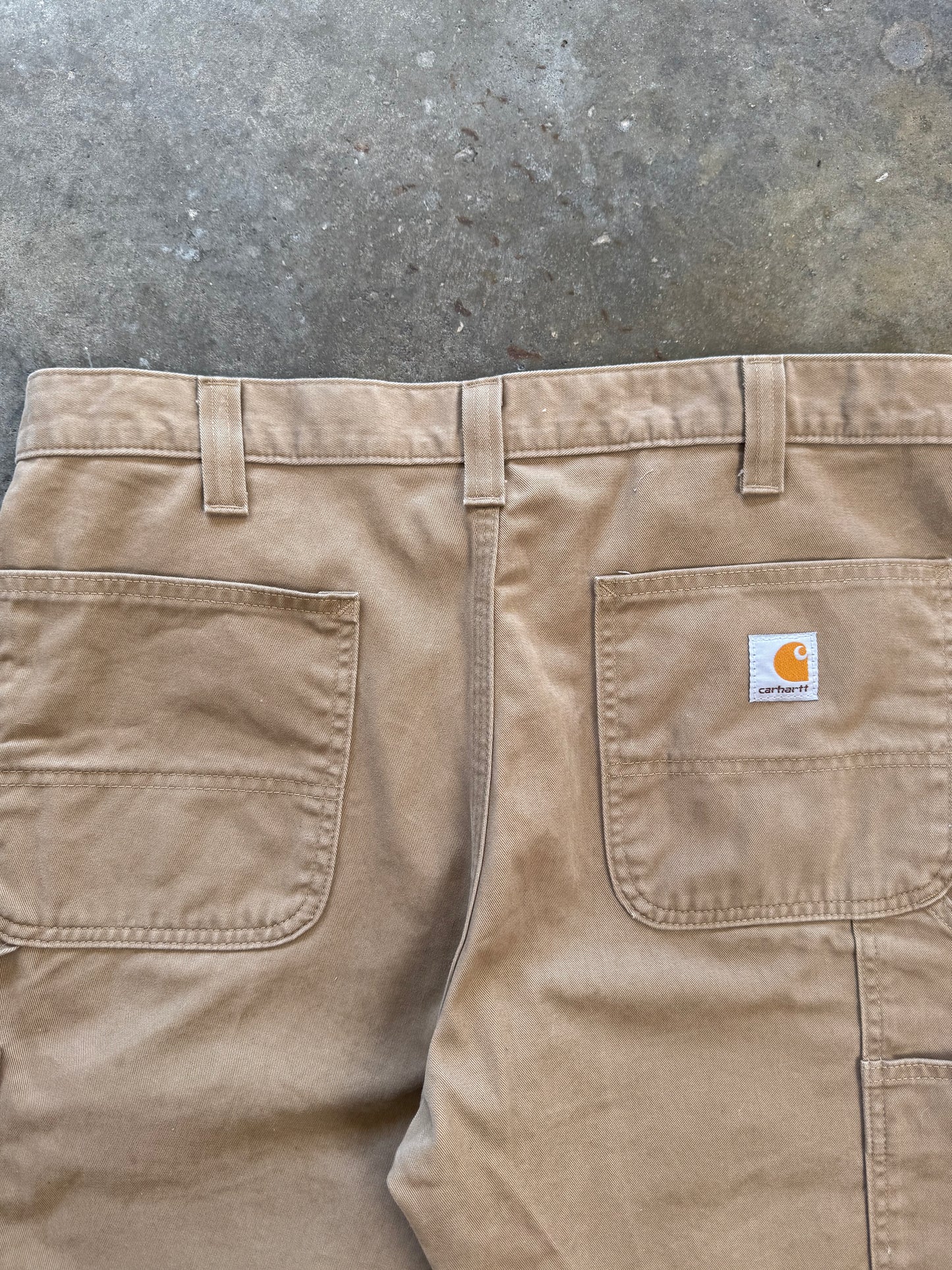 (34) 00s Carhartt Shorts