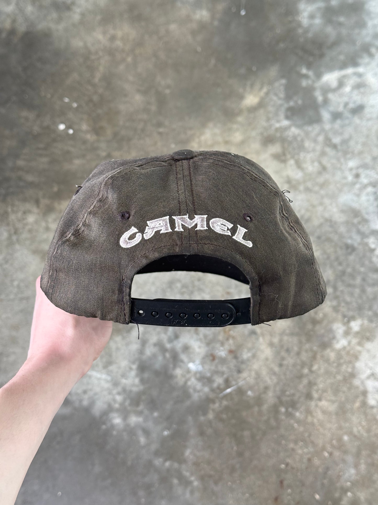 (OS) Vintage Camel Hat