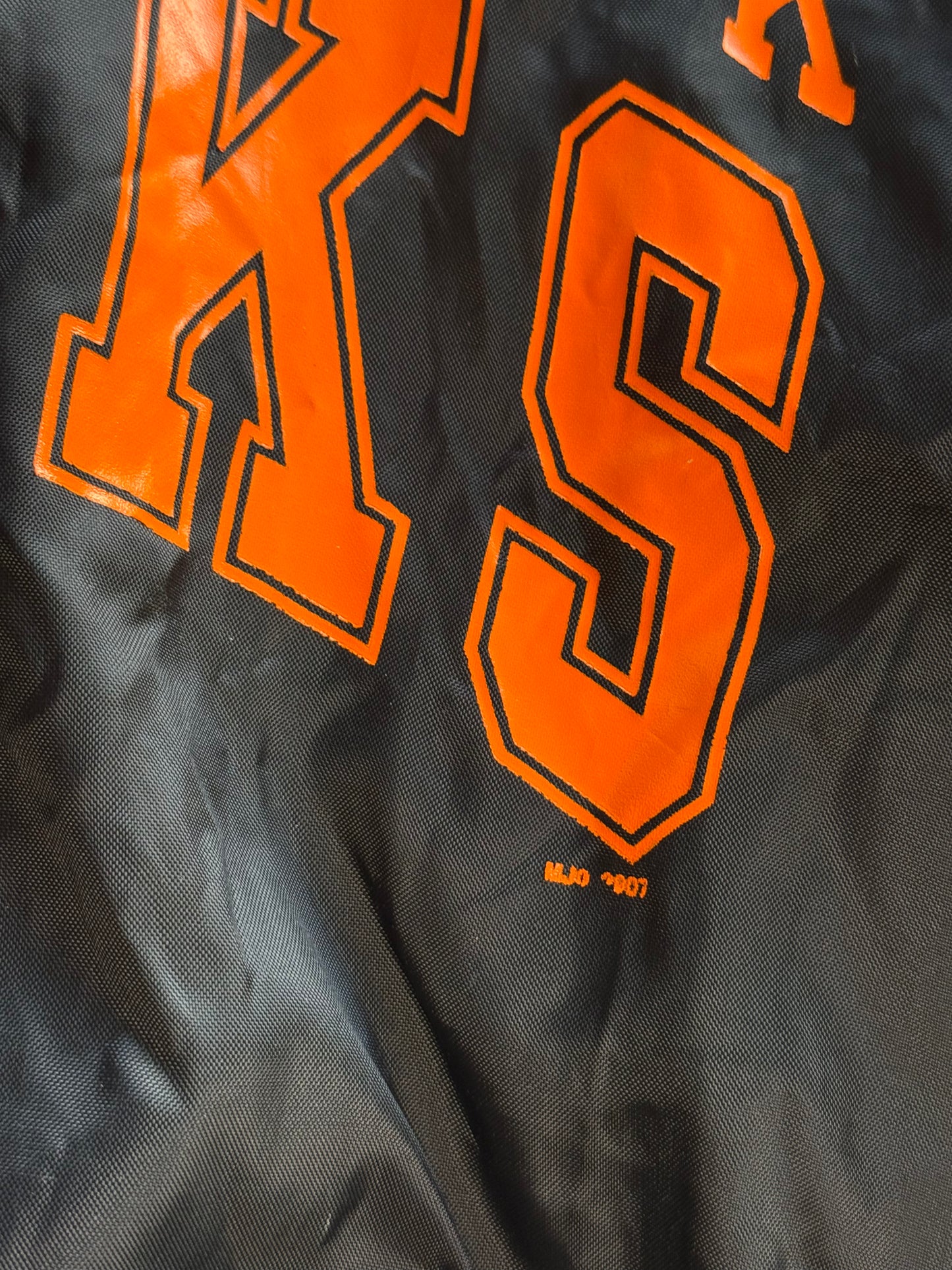 (XL) 1997 NY Knicks Windbreaker