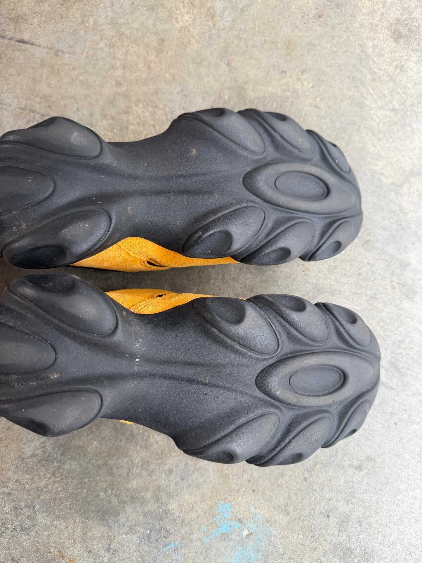 (8) Vintage Oakley Shoes