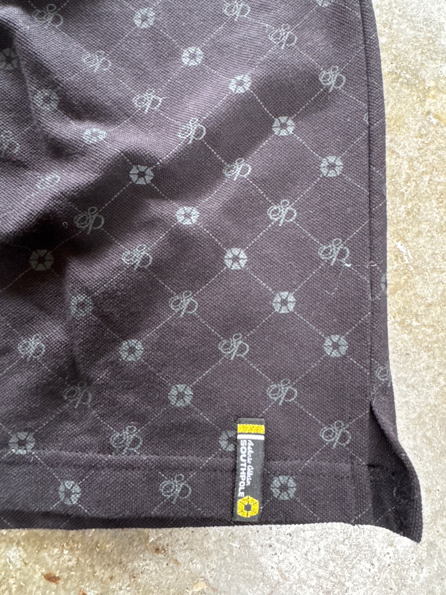 (L) 00s SouthPole Polo Tee